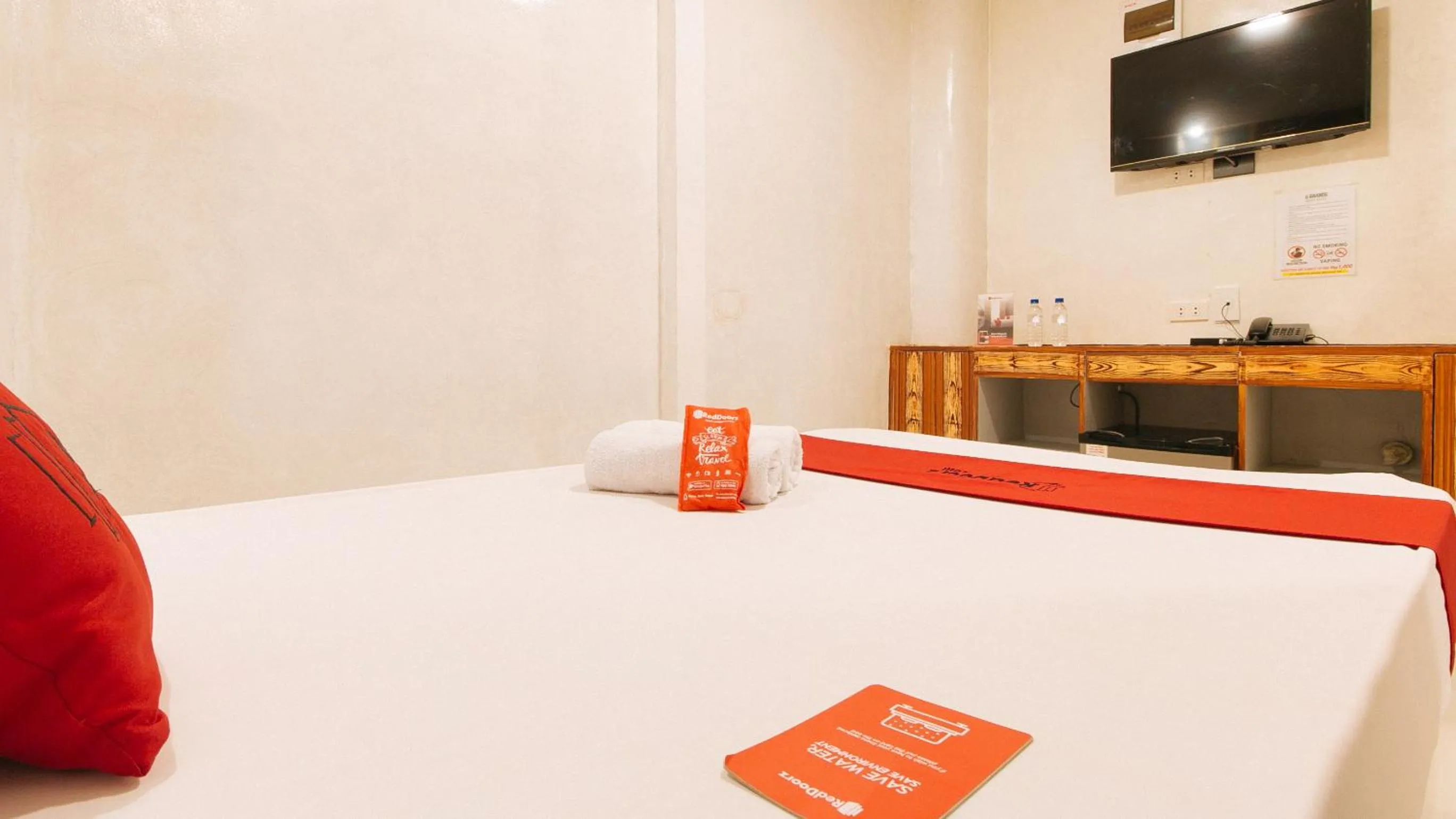 Bed in RedDoorz @ PIY Margal Sampaloc Manila