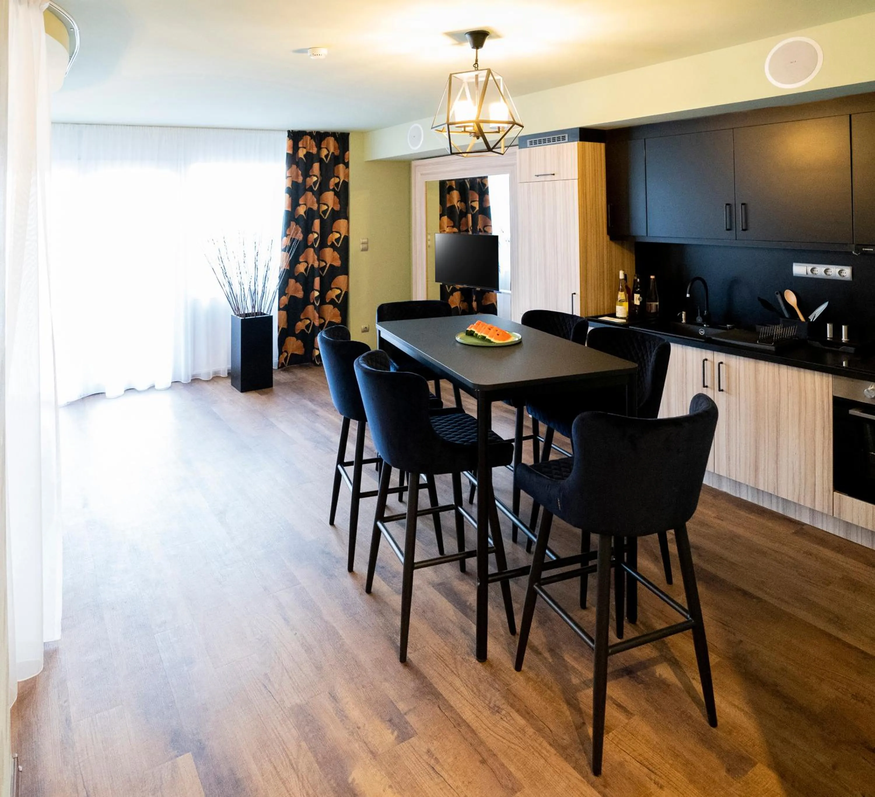 Kitchen or kitchenette in Allure Healthy Hotel & Spa