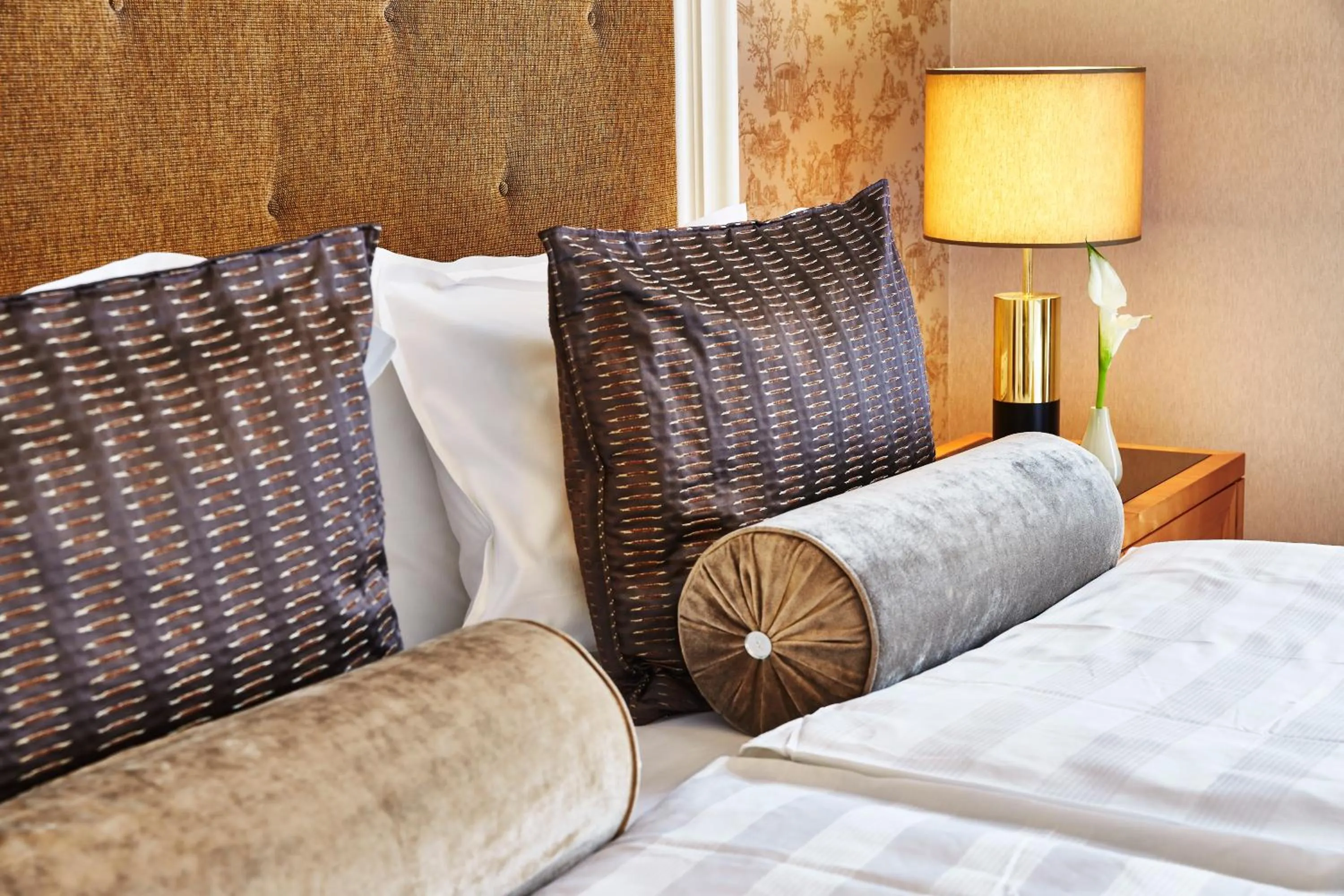 Decorative detail, Bed in Steigenberger Icon Frankfurter Hof