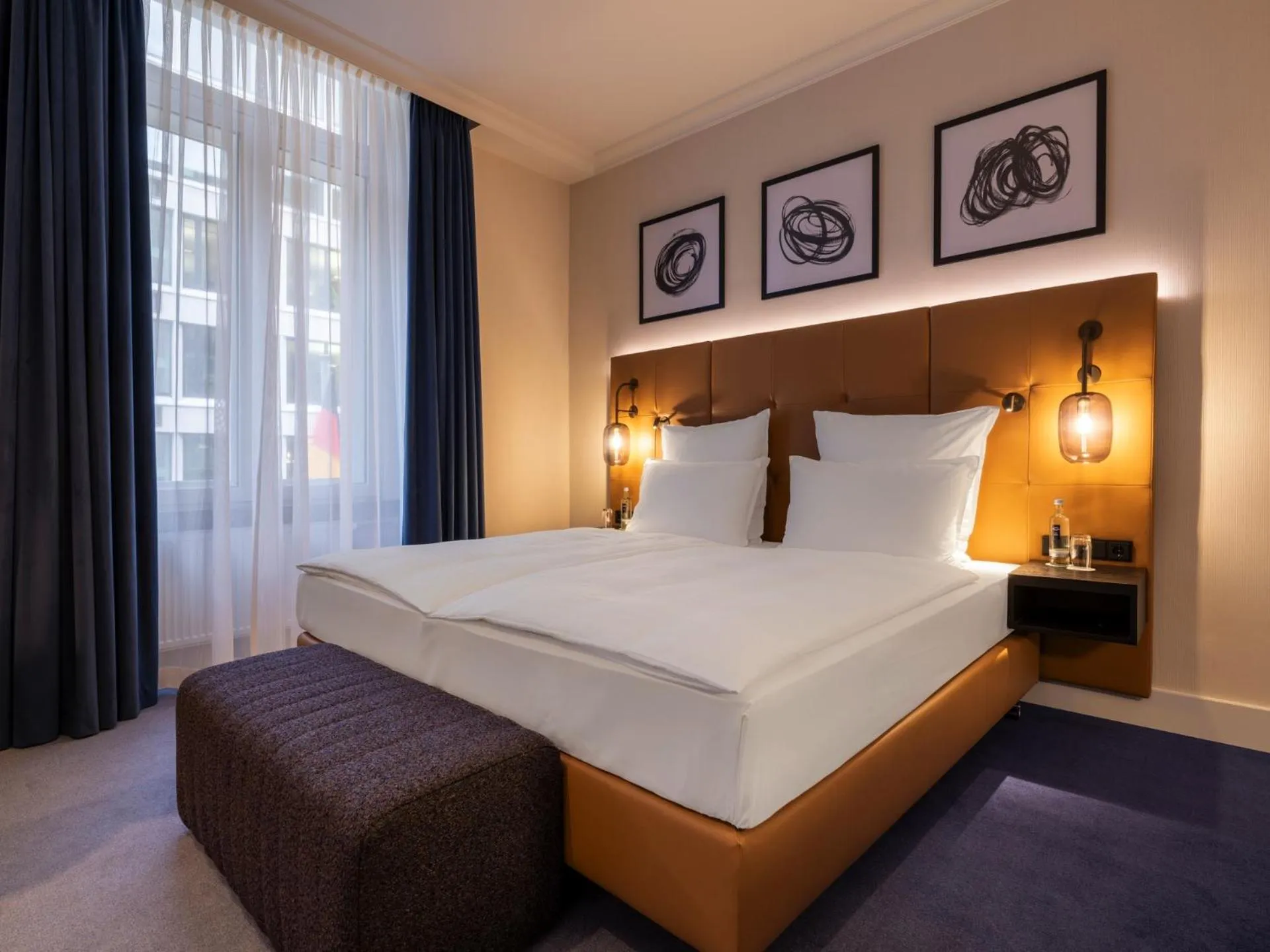 Bedroom, Bed in Steigenberger Icon Frankfurter Hof