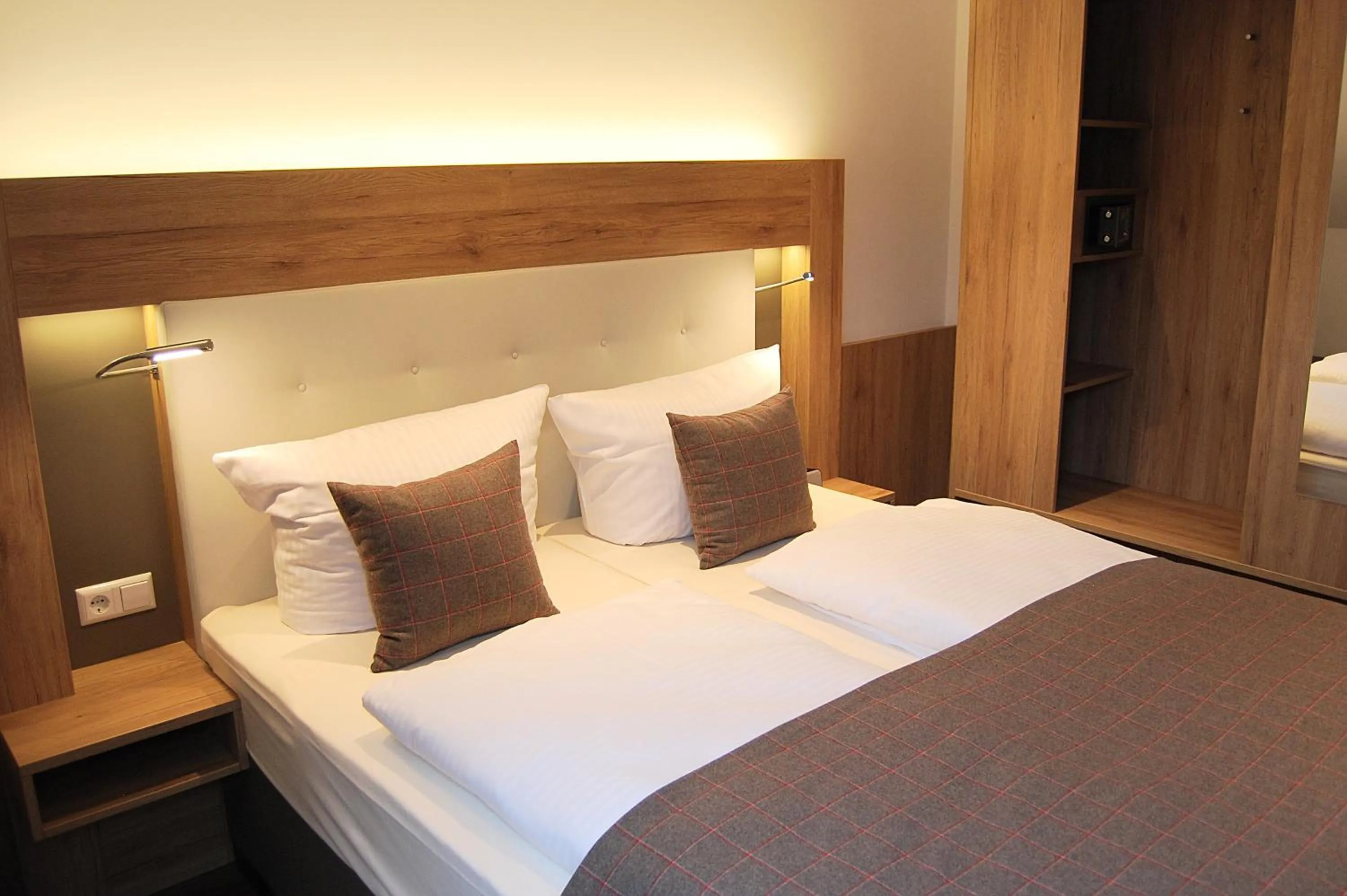 Photo of the whole room, Bed in Hotel Am Martinsberg