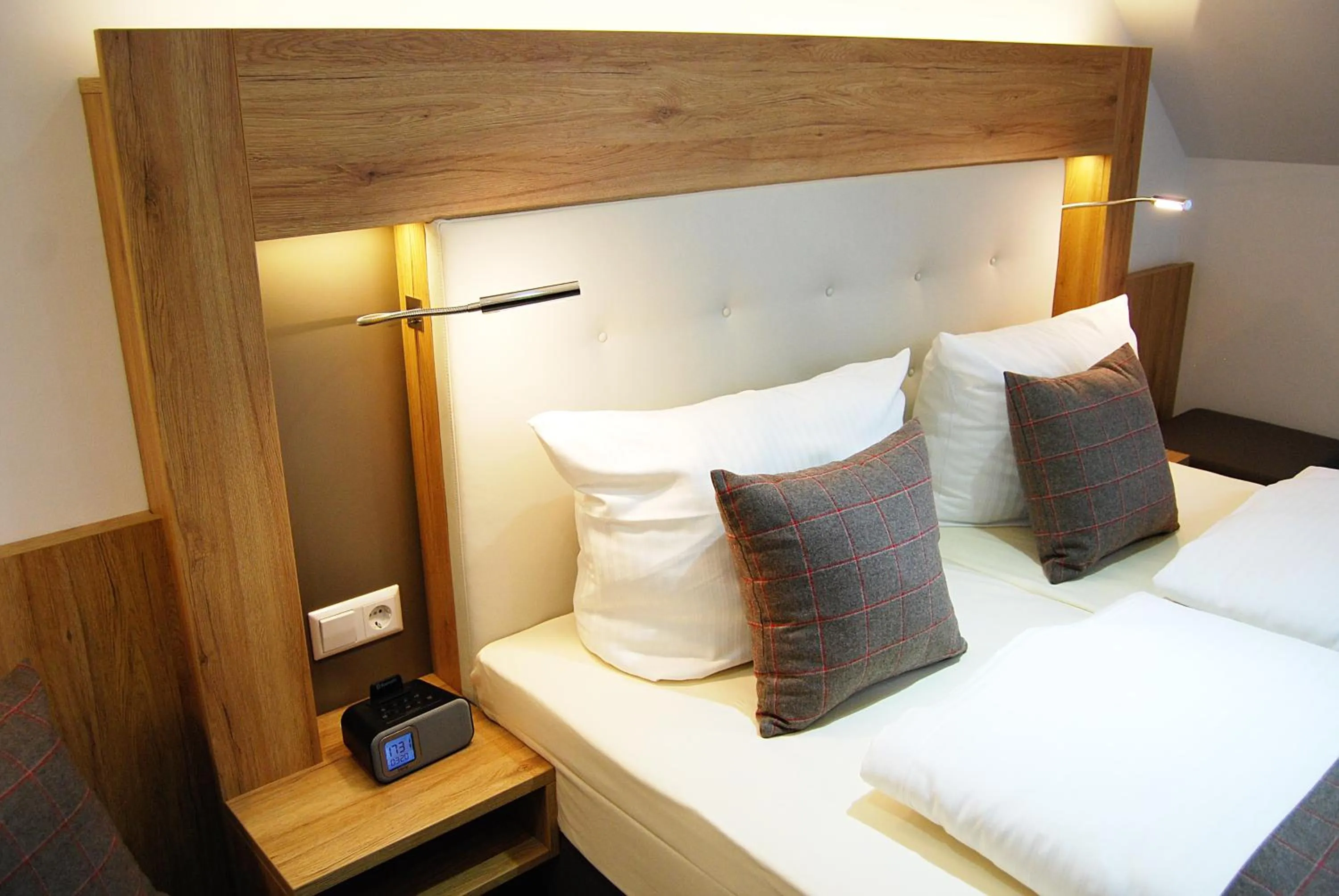 Photo of the whole room, Bed in Hotel Am Martinsberg