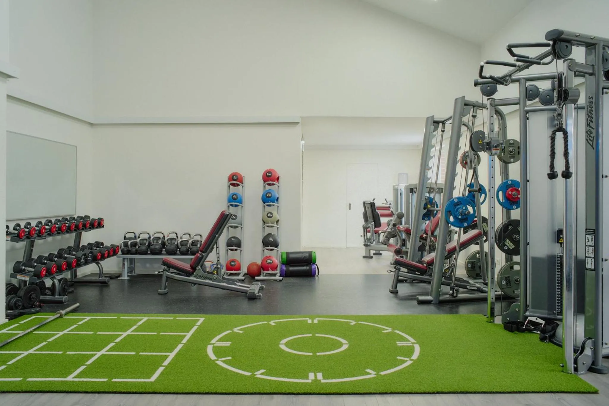 Fitness centre/facilities in Steigenberger Hotel Treudelberg Hamburg