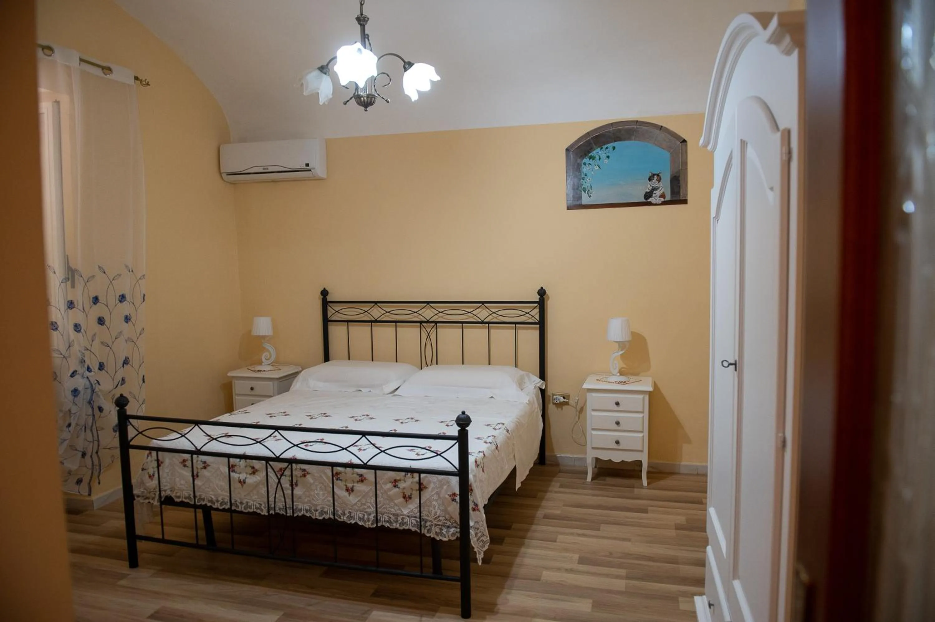 Bed in Mandevilla Home