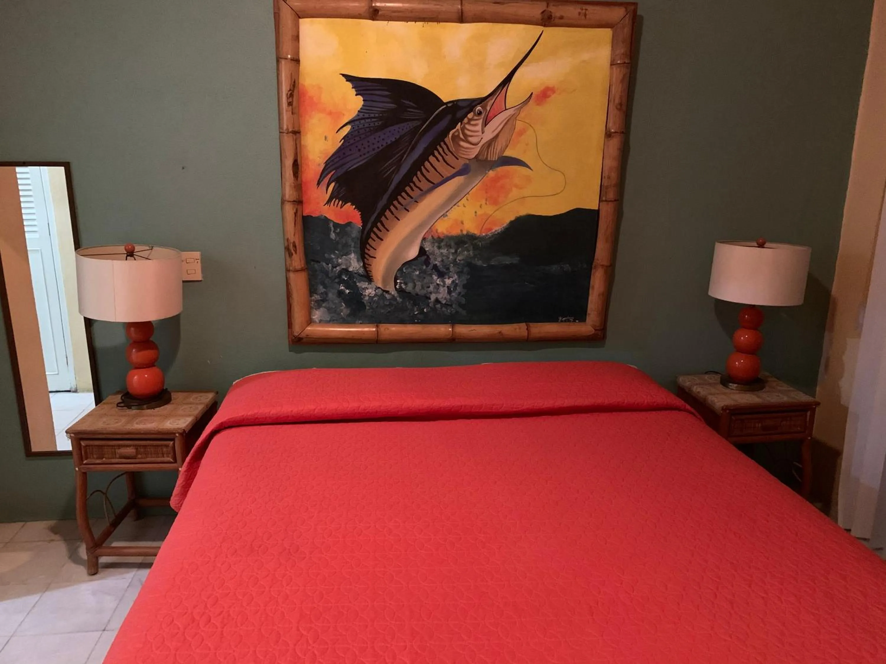 Bed in HAB PTa B ÁREA DE VILLAS DENTRO DEL HOTEL Junto al Krystal EN IXTAPA WIFI 2A 1M Con playa