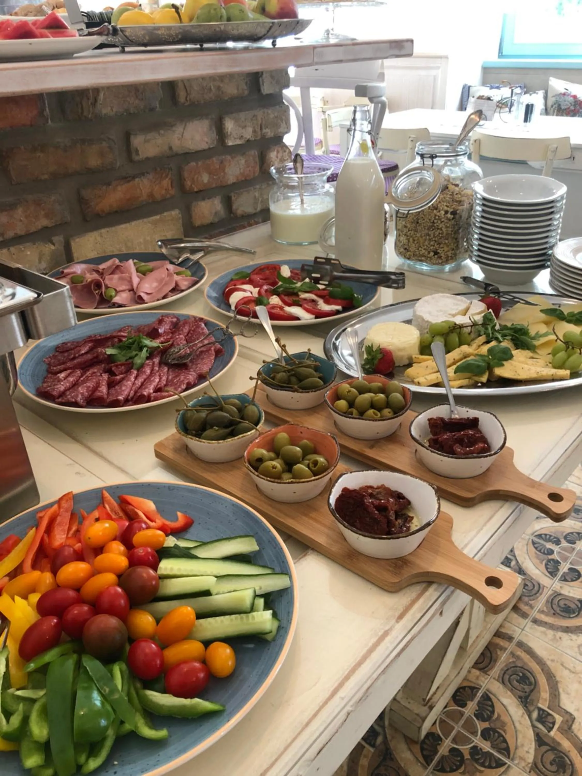 Breakfast in Villa Bella