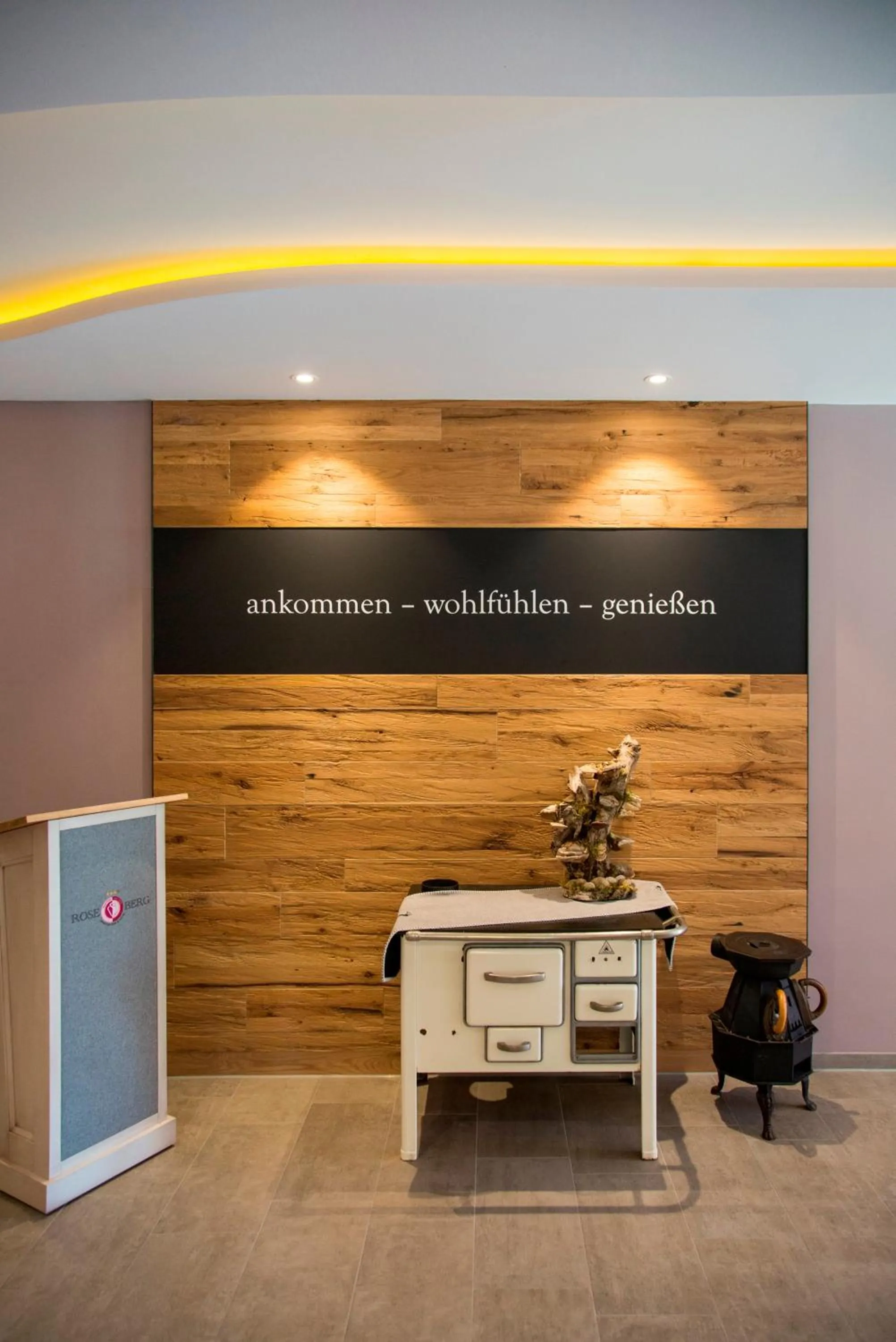 Lobby or reception in Landgasthof & Hotel zur Rose Berg