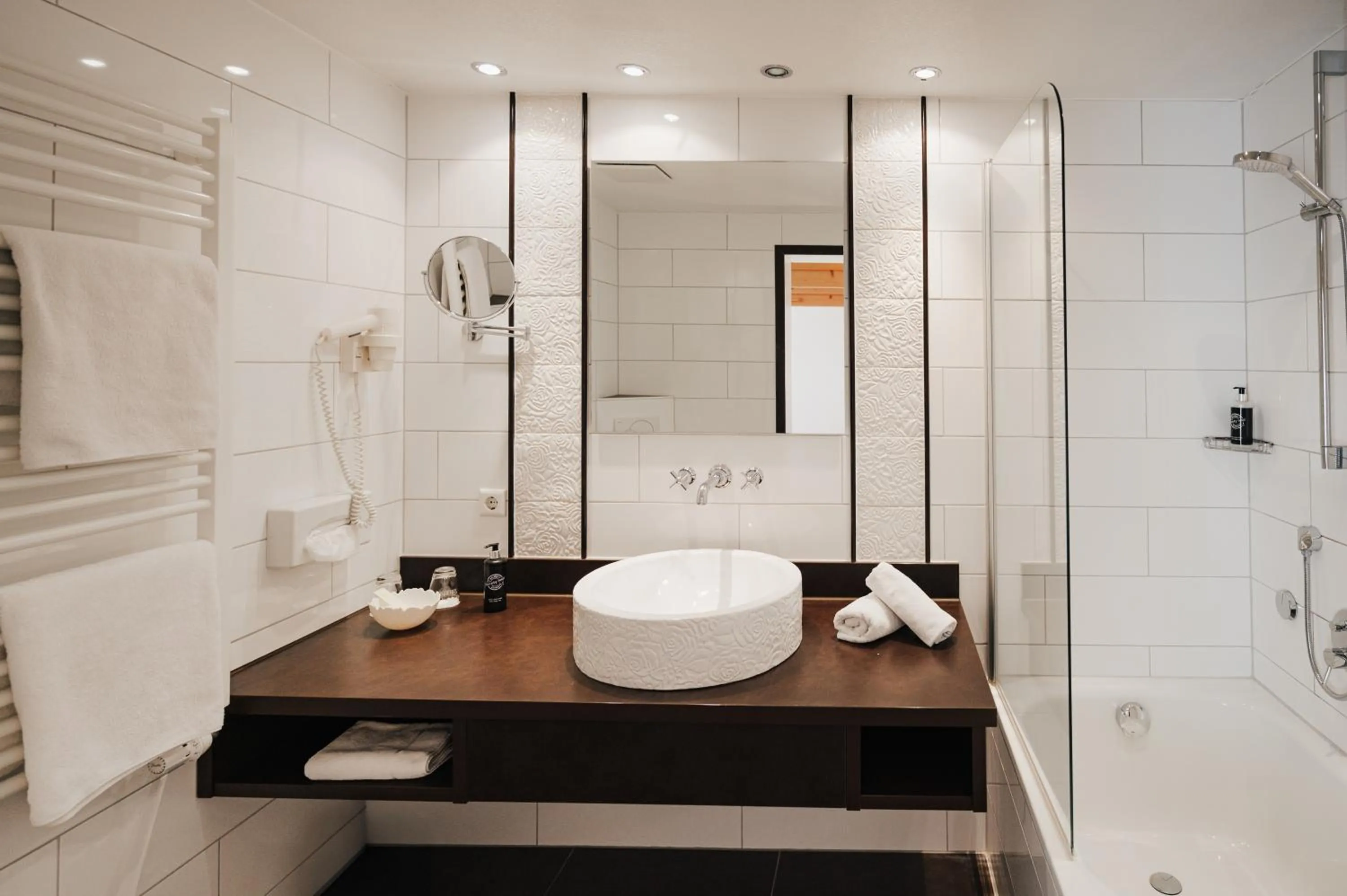 Shower in Landgasthof & Hotel zur Rose Berg