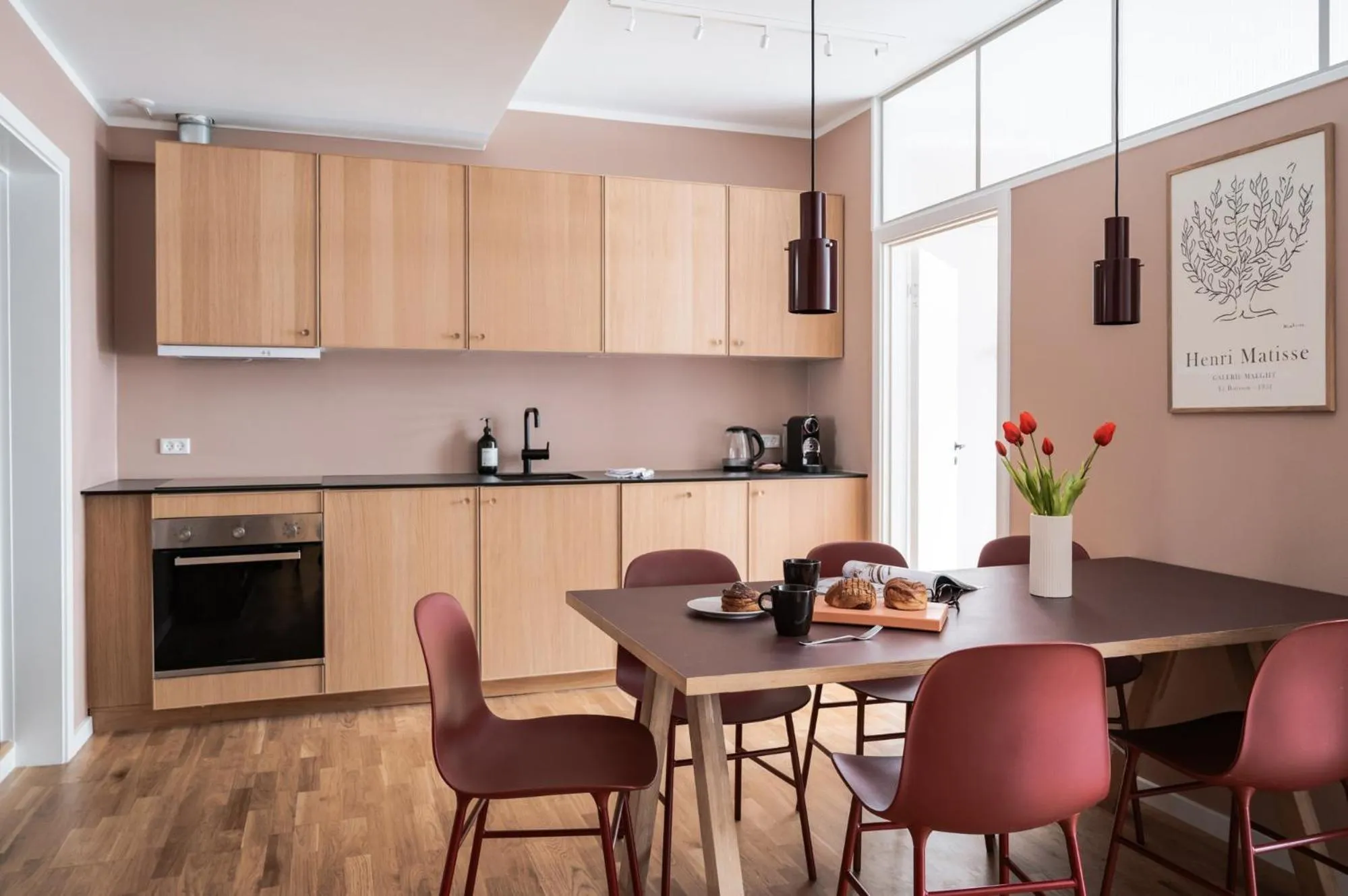 Living room in The Lakes apartments by Daniel&Jacob's