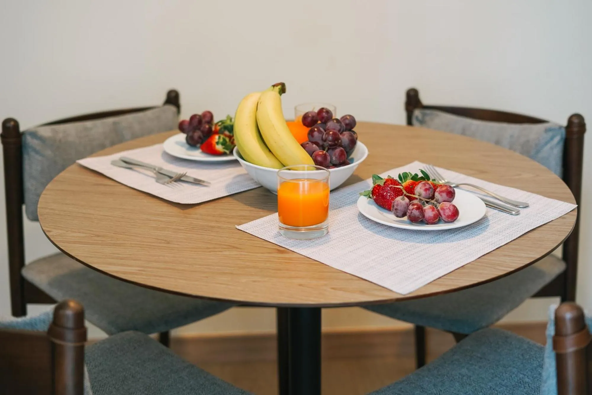 Seating area in Debambú Atarazanas