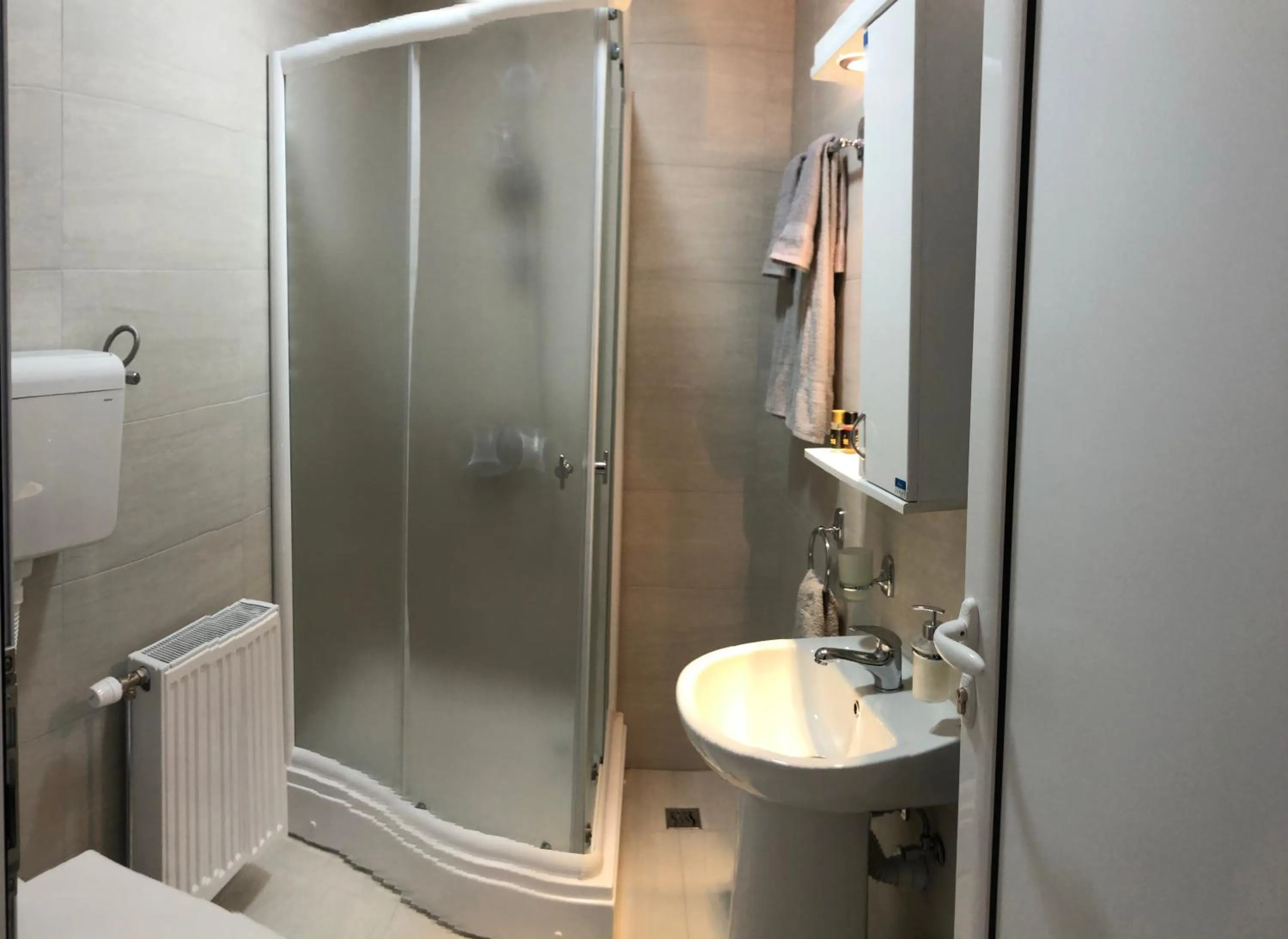 Bathroom in TEPIĆ Garni Hotel