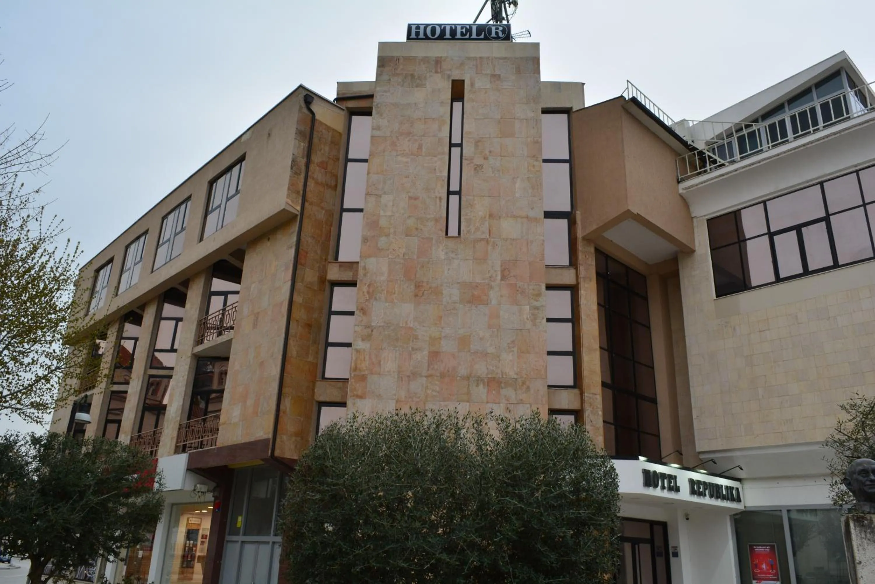 Property building in Hotel Republika Berat