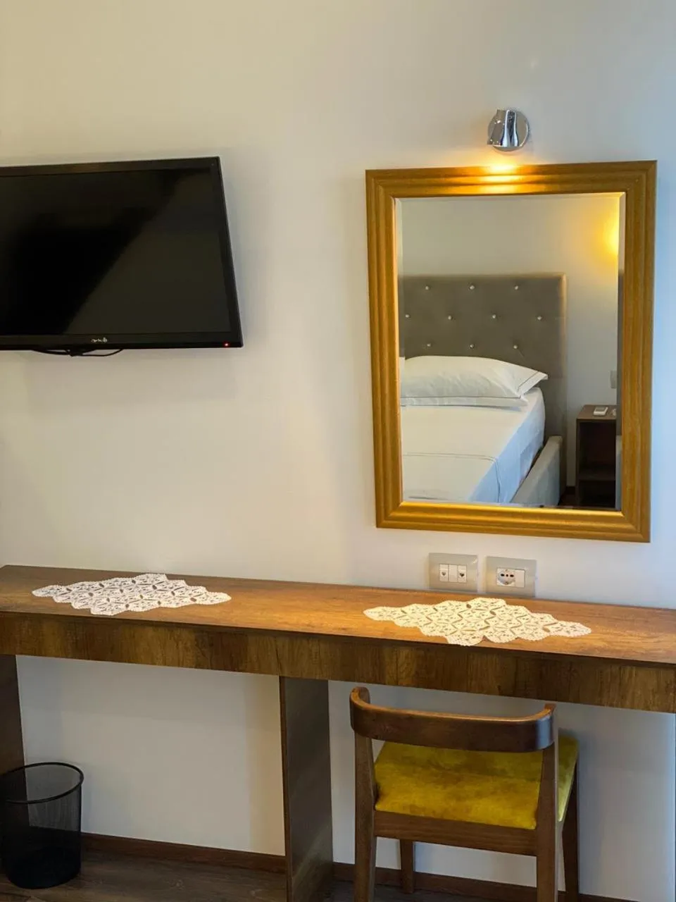 Bed in Hotel Republika Berat