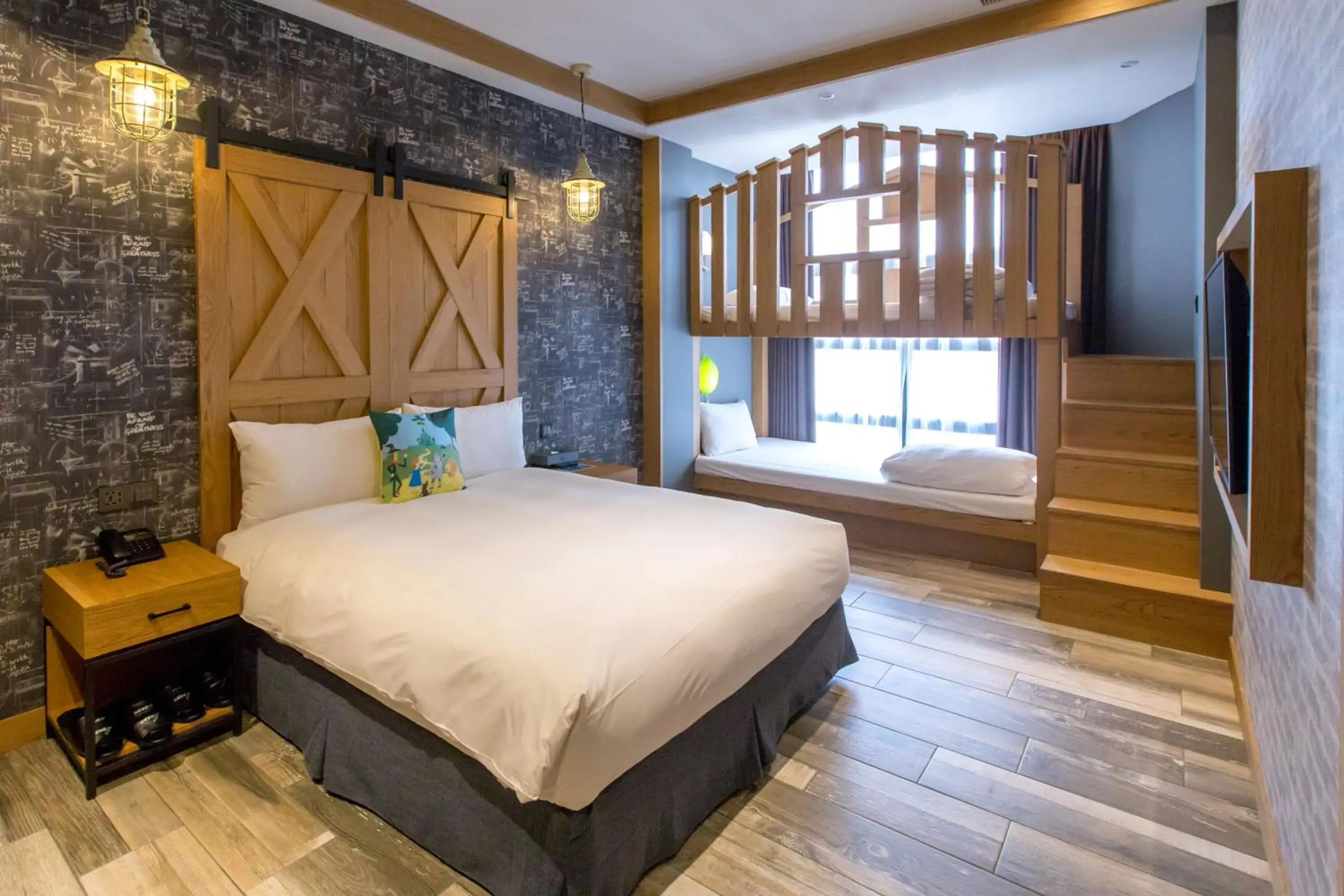 Deluxe Family Room in Norway Forest Travel hotel 3 Taichung Deluxe Family Room in Norway Forest Travel hotel 3 Taichung