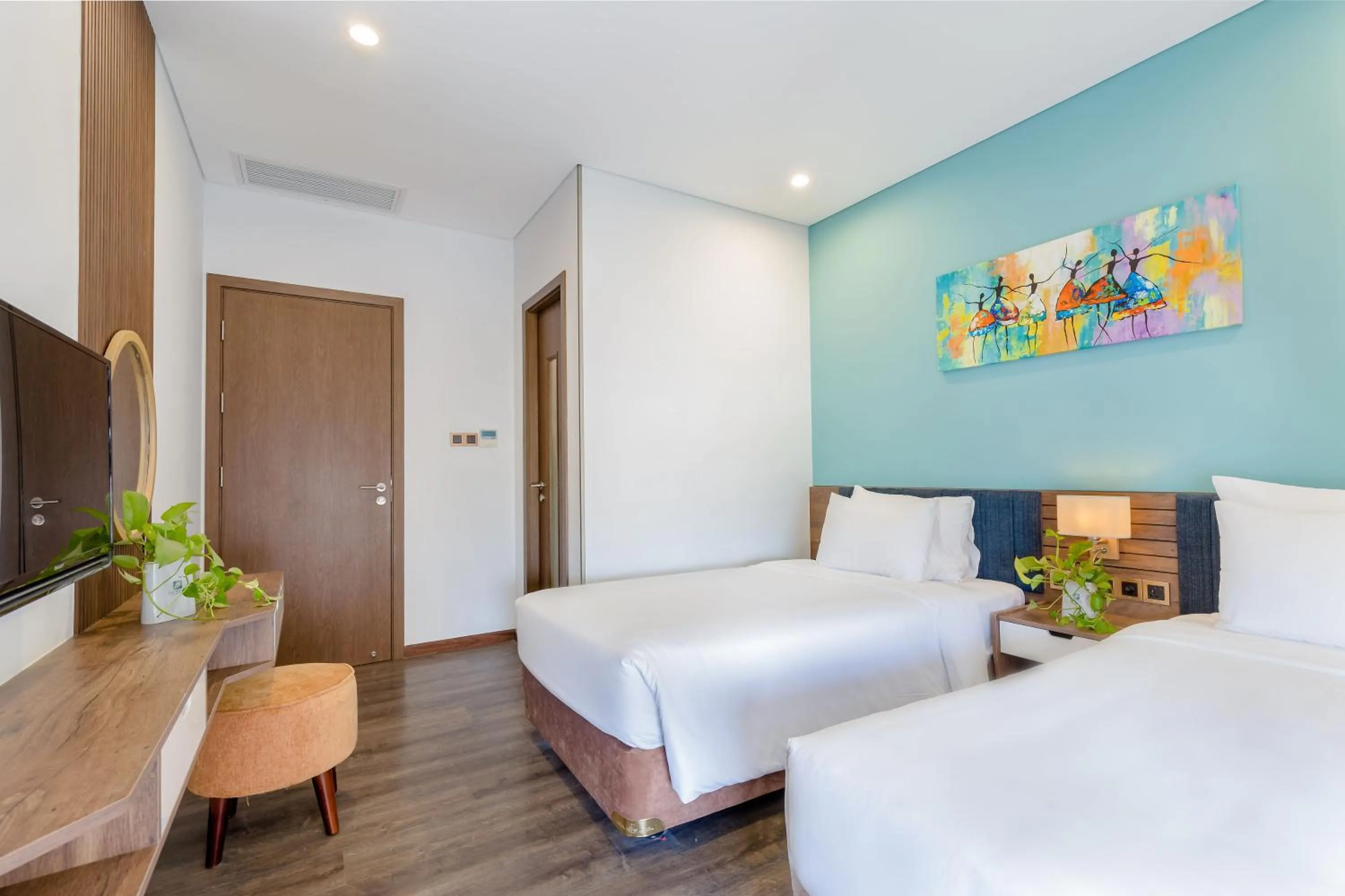 Photo of the whole room, Bed in Chi House Danang Hotel and Apartment