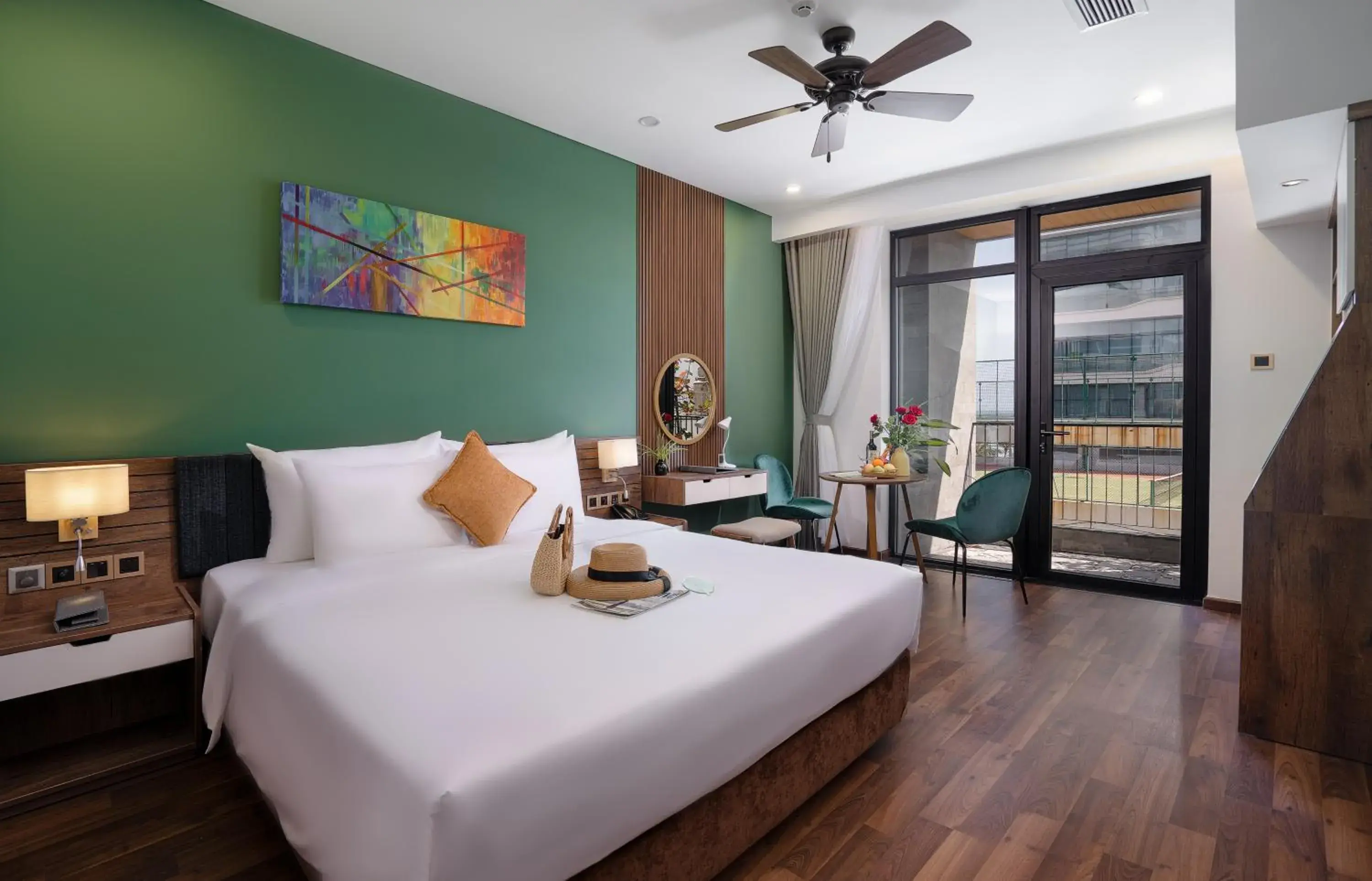 Studio King Room with Balcony City View in Chi House Danang Hotel and Apartment Studio King Room with Balcony City View in Chi House Danang Hotel and Apartment