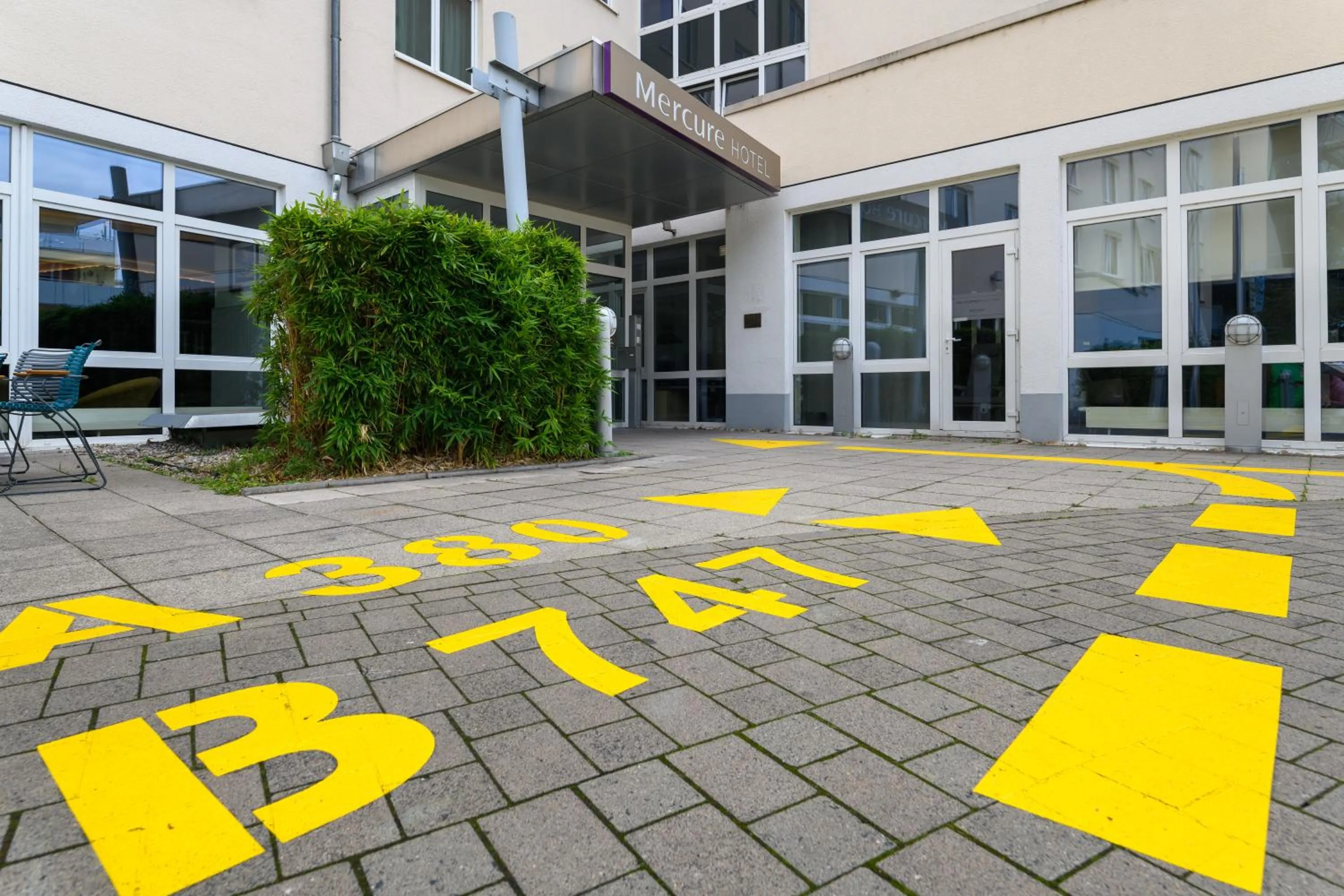 Property building in Mercure Neu-Isenburg