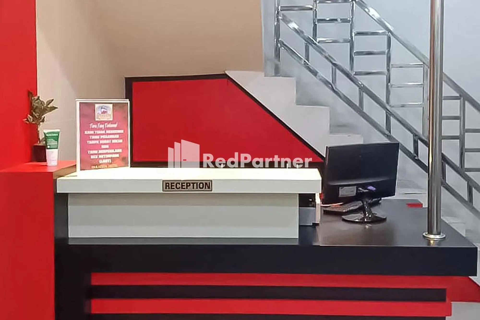 Property building in Hotel Dheadita Syariah Sungai Penuh Mitra RedDoorz