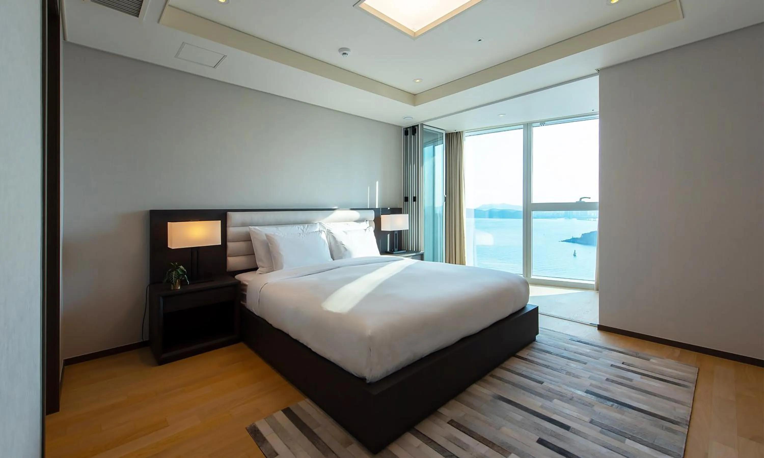 Bedroom, Bed in LCT Residence