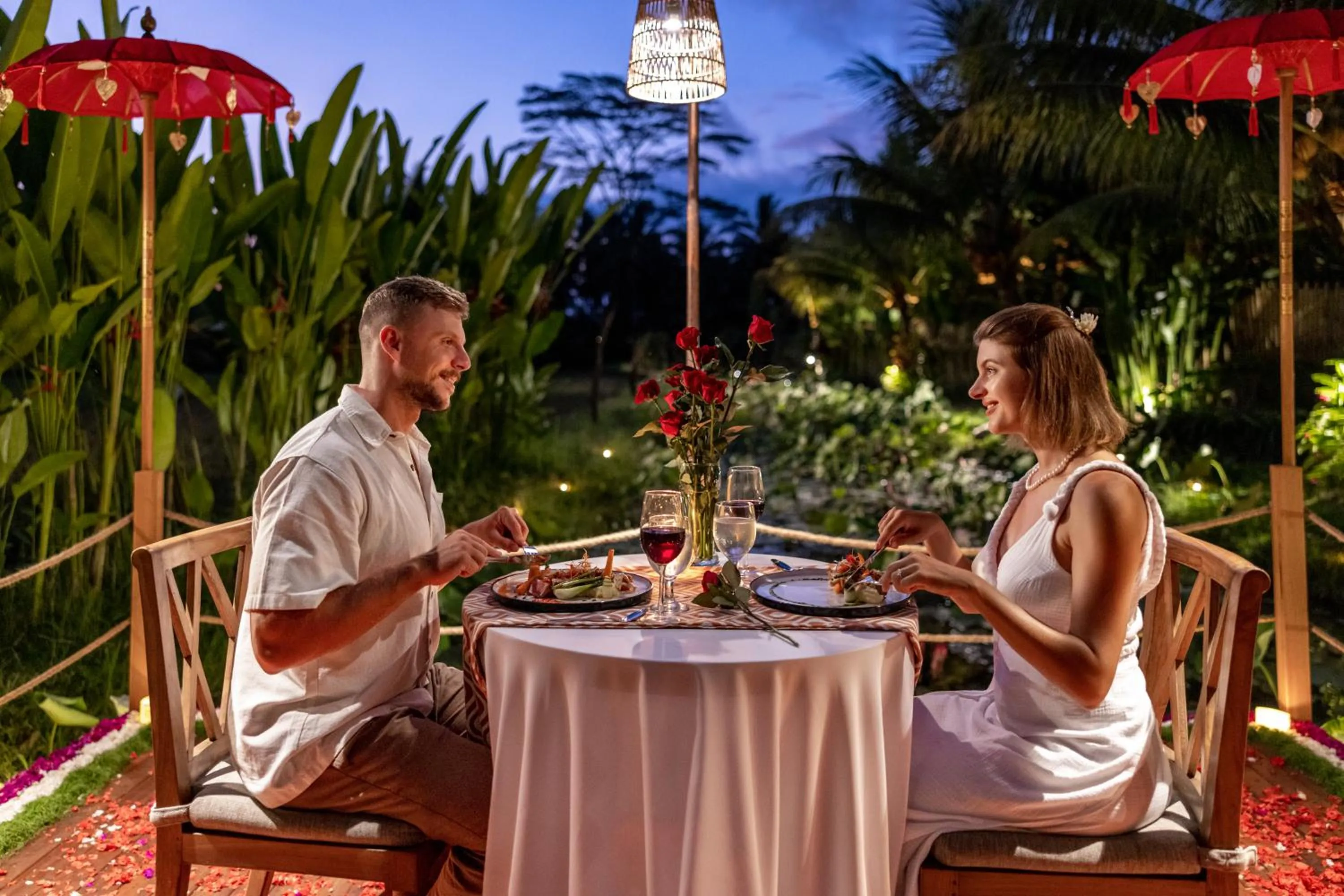 Restaurant/places to eat in Lasamana Villas Ubud by GenuineHost