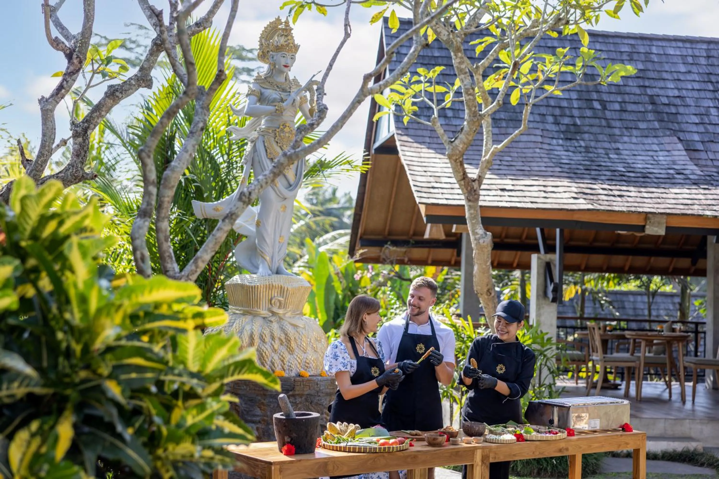 Restaurant/places to eat in Lasamana Villas Ubud by GenuineHost