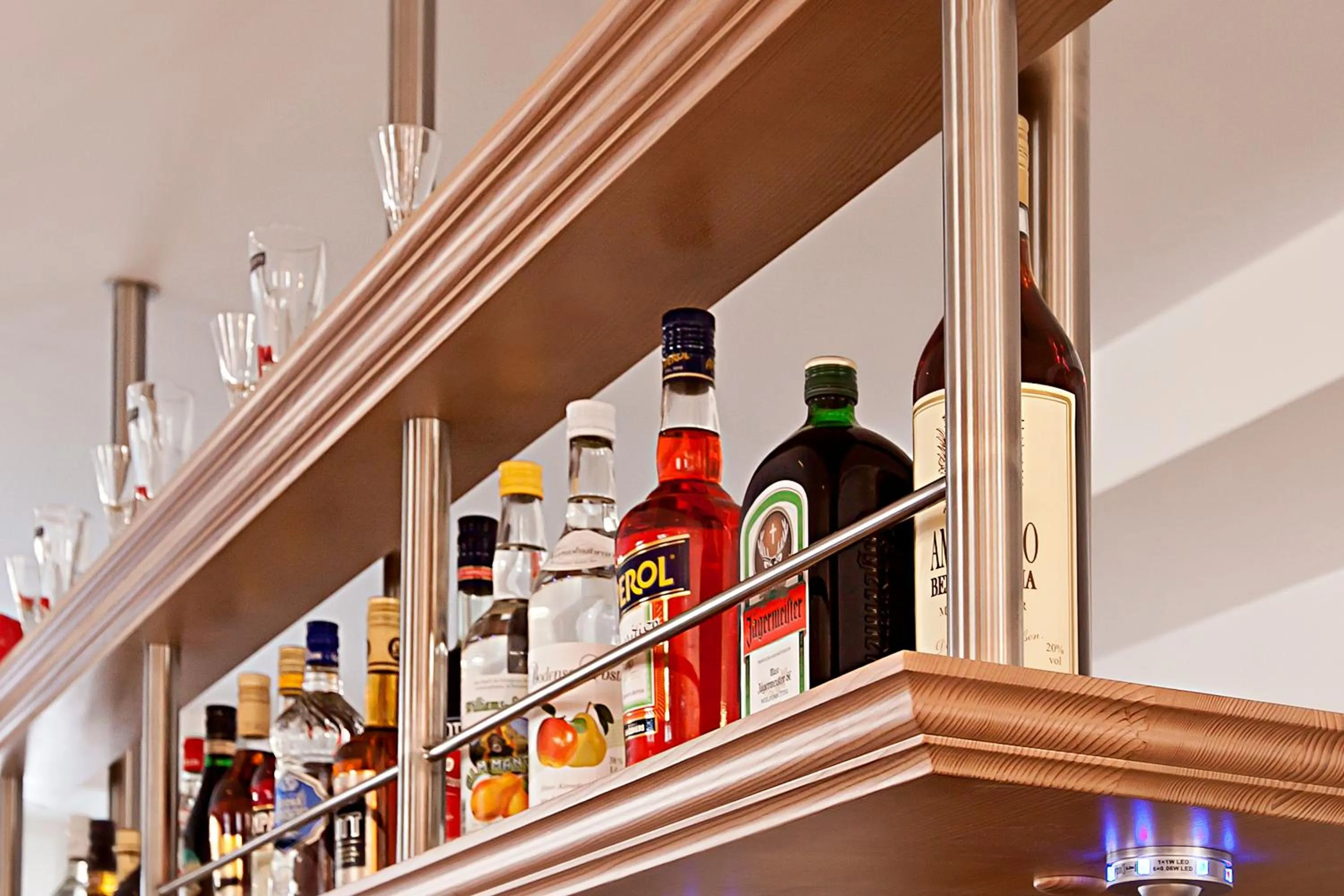 Lounge or bar in Hotel Garni Ammergauer Hof