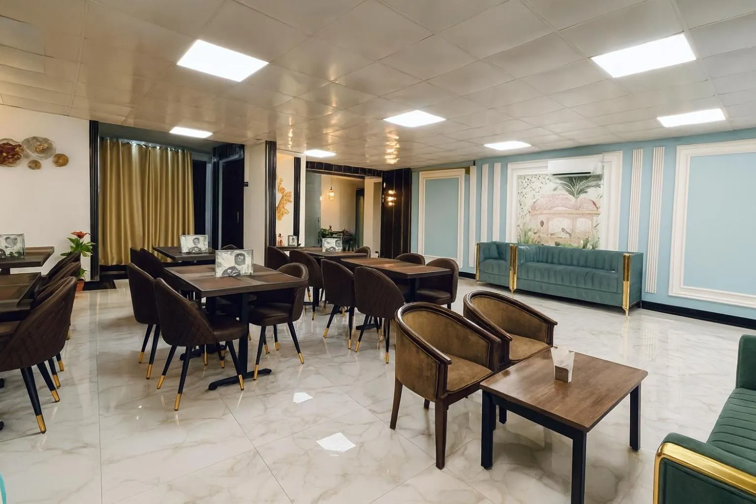 Restaurant/places to eat in Hotel Grand Regency by JMD Group Near Delhi IGI Airport