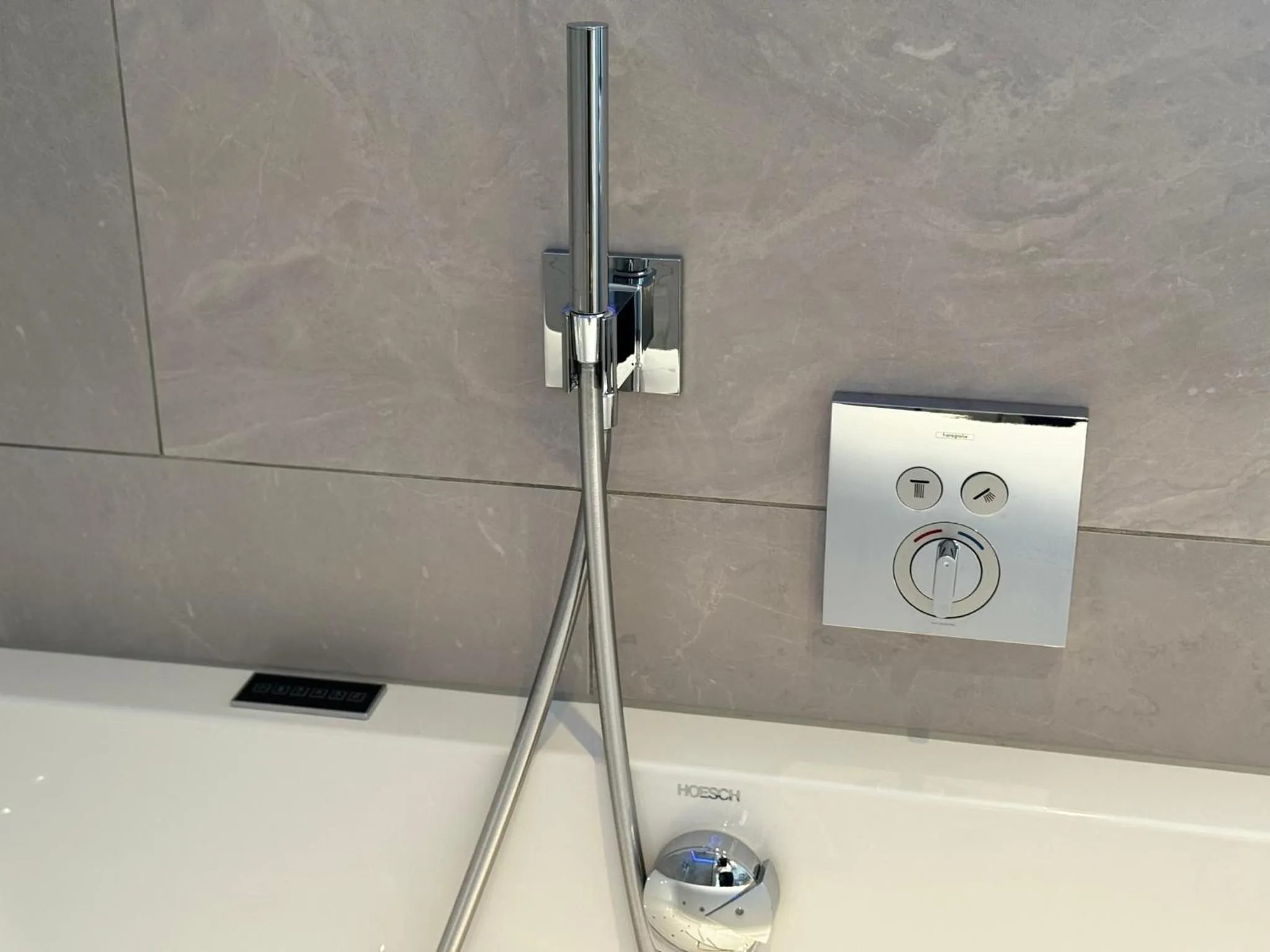 Hot Tub in Rhein-Hotel Nierstein