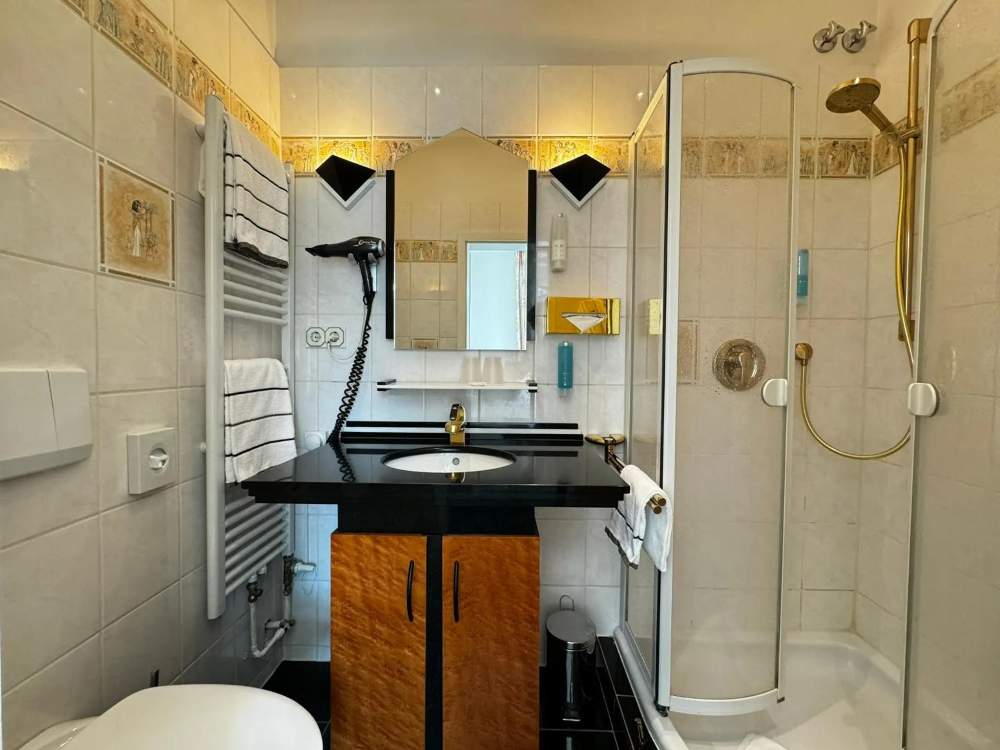 Shower in Rhein-Hotel Nierstein