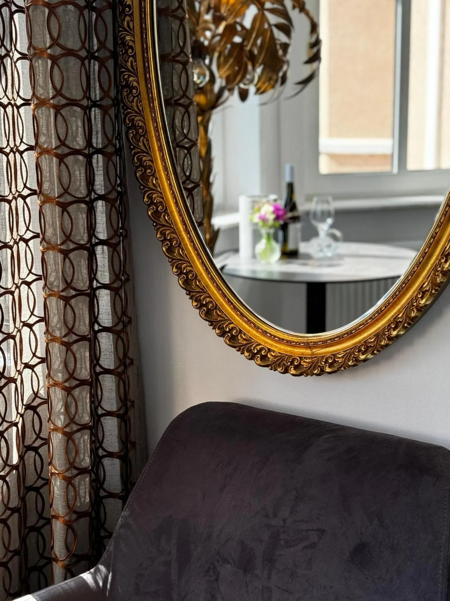 Decorative detail in Rhein-Hotel Nierstein