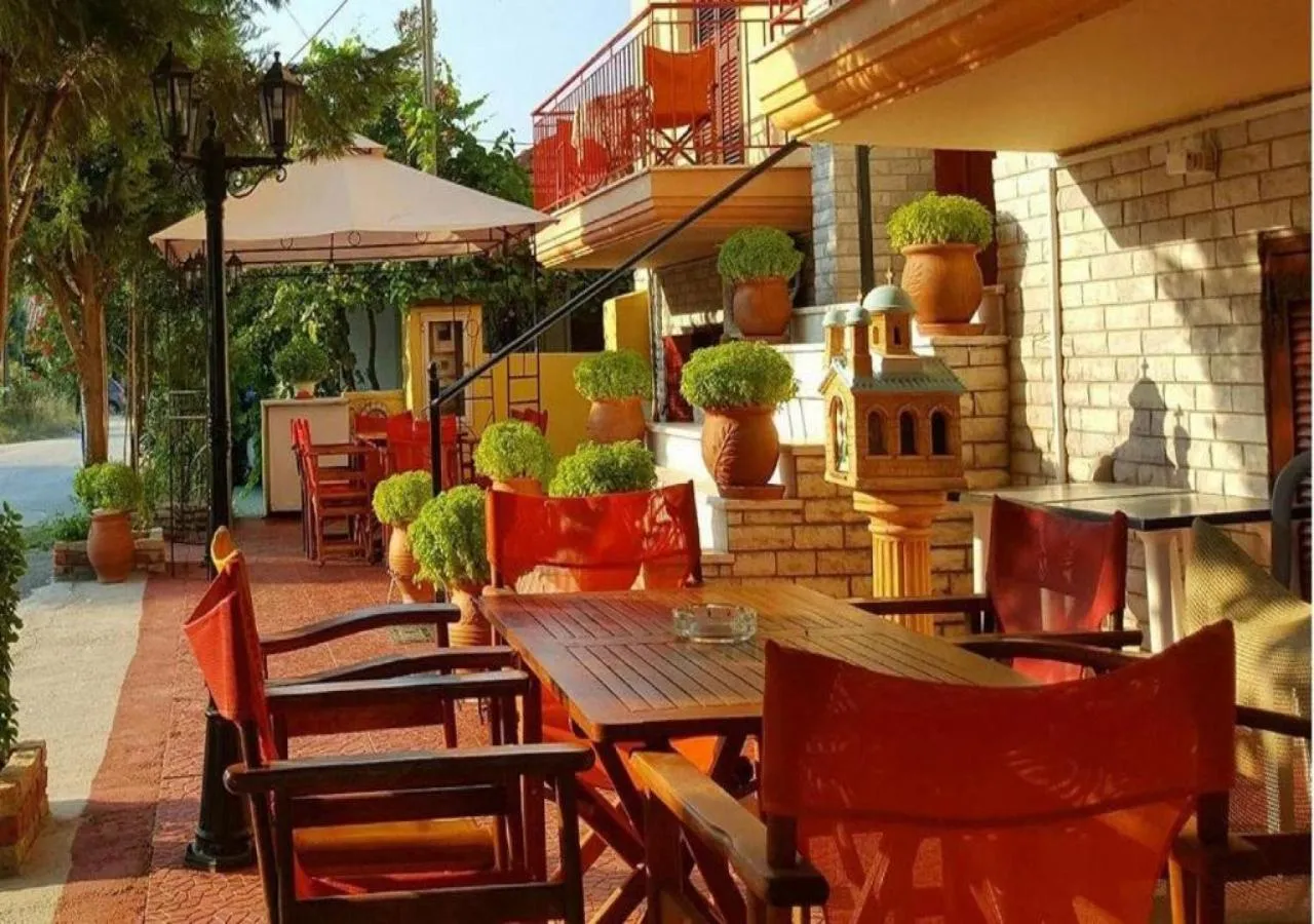 Facade/entrance in Gallery