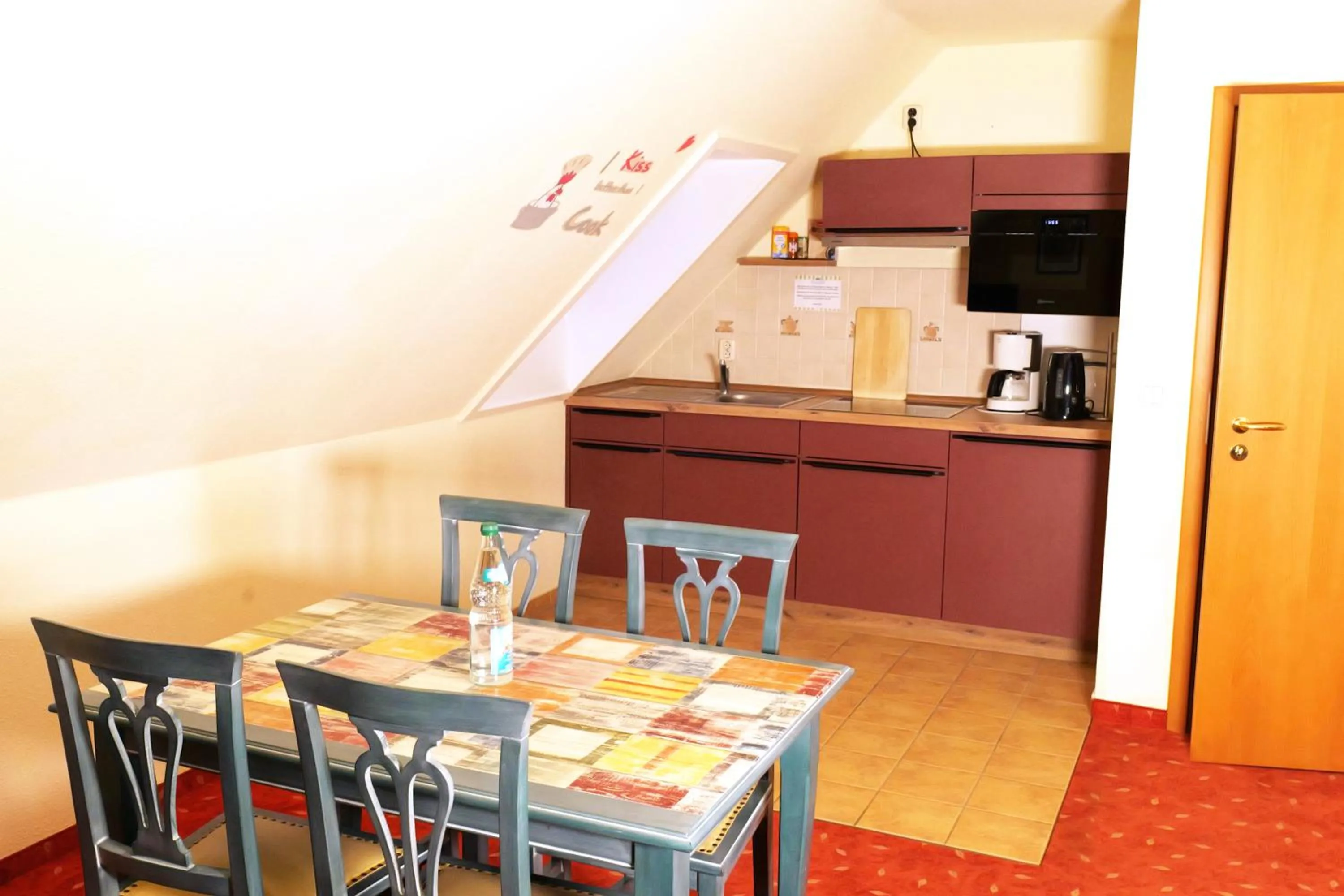 Kitchen or kitchenette in Kurhaus Devin