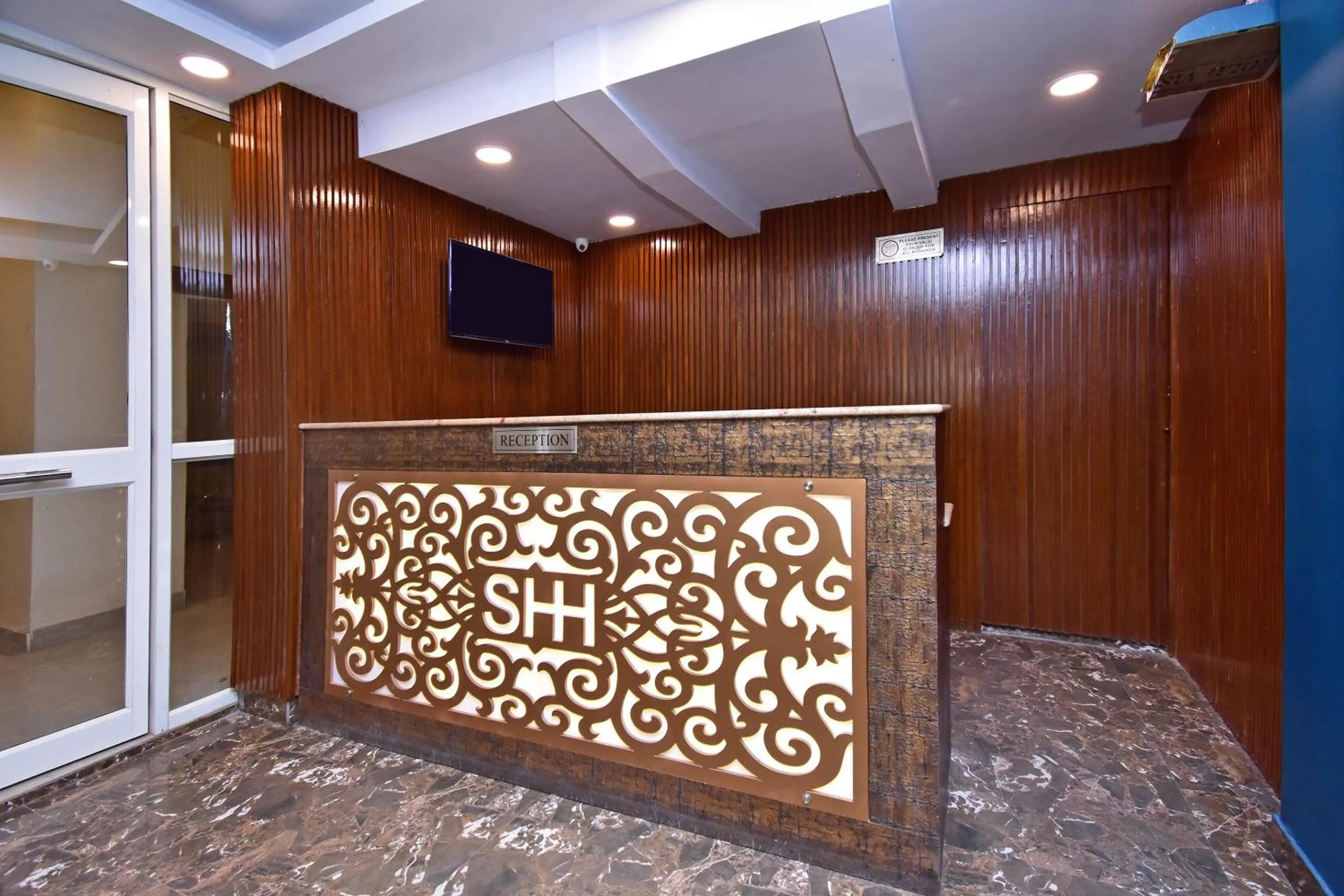 Lobby or reception in Hotel O Stay hub park street