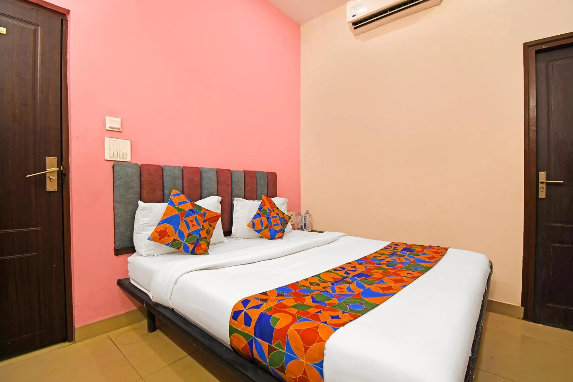 Bed in FabHotel Insight Inn