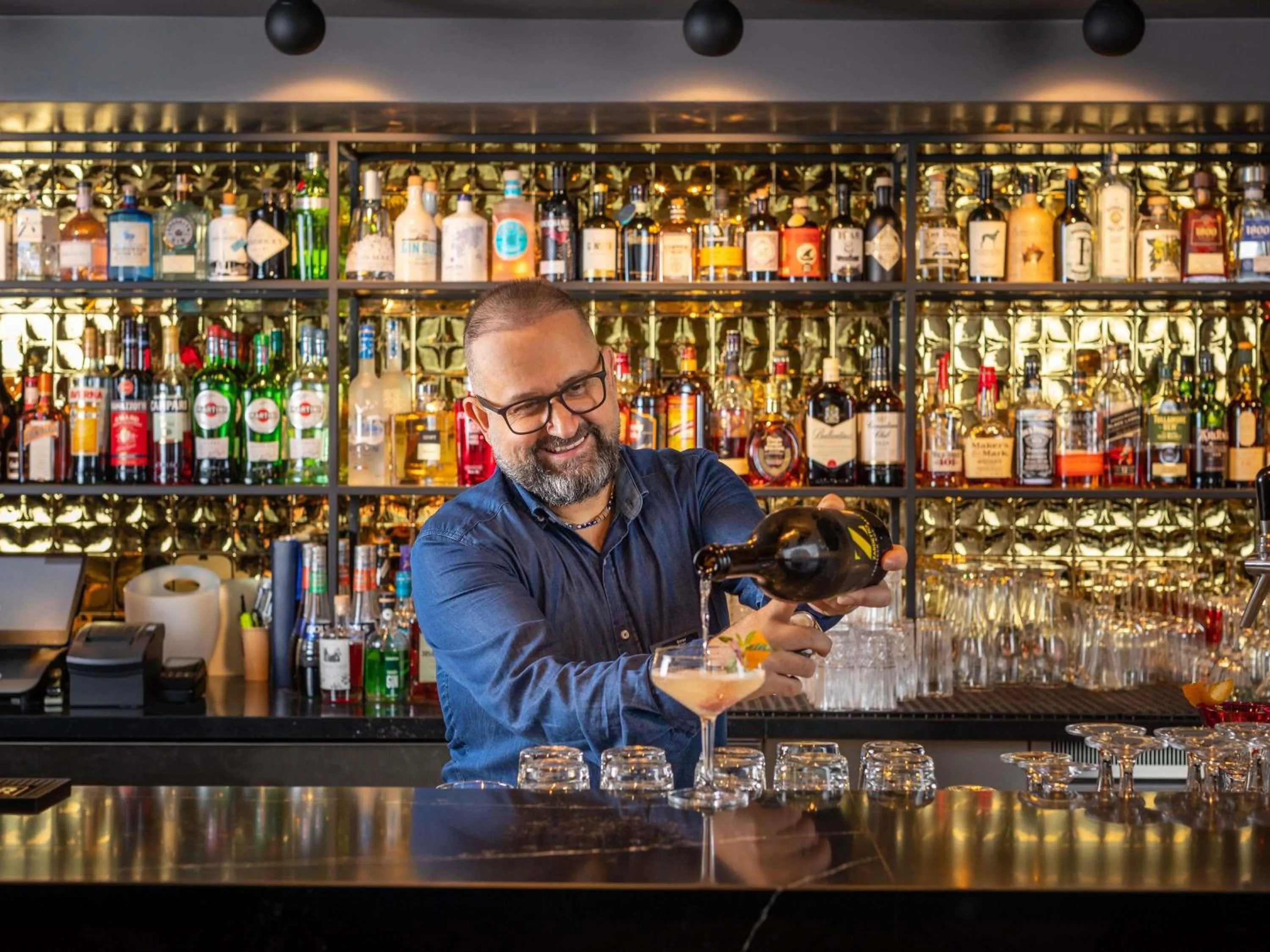 Lounge or bar in Pullman Stuttgart Fontana