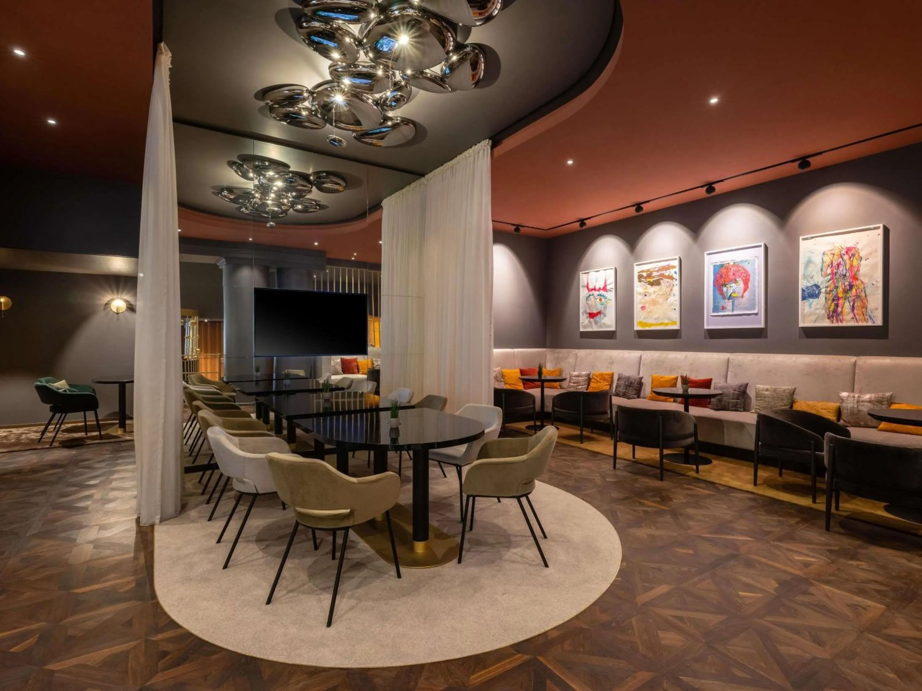 Property building in Pullman Stuttgart Fontana