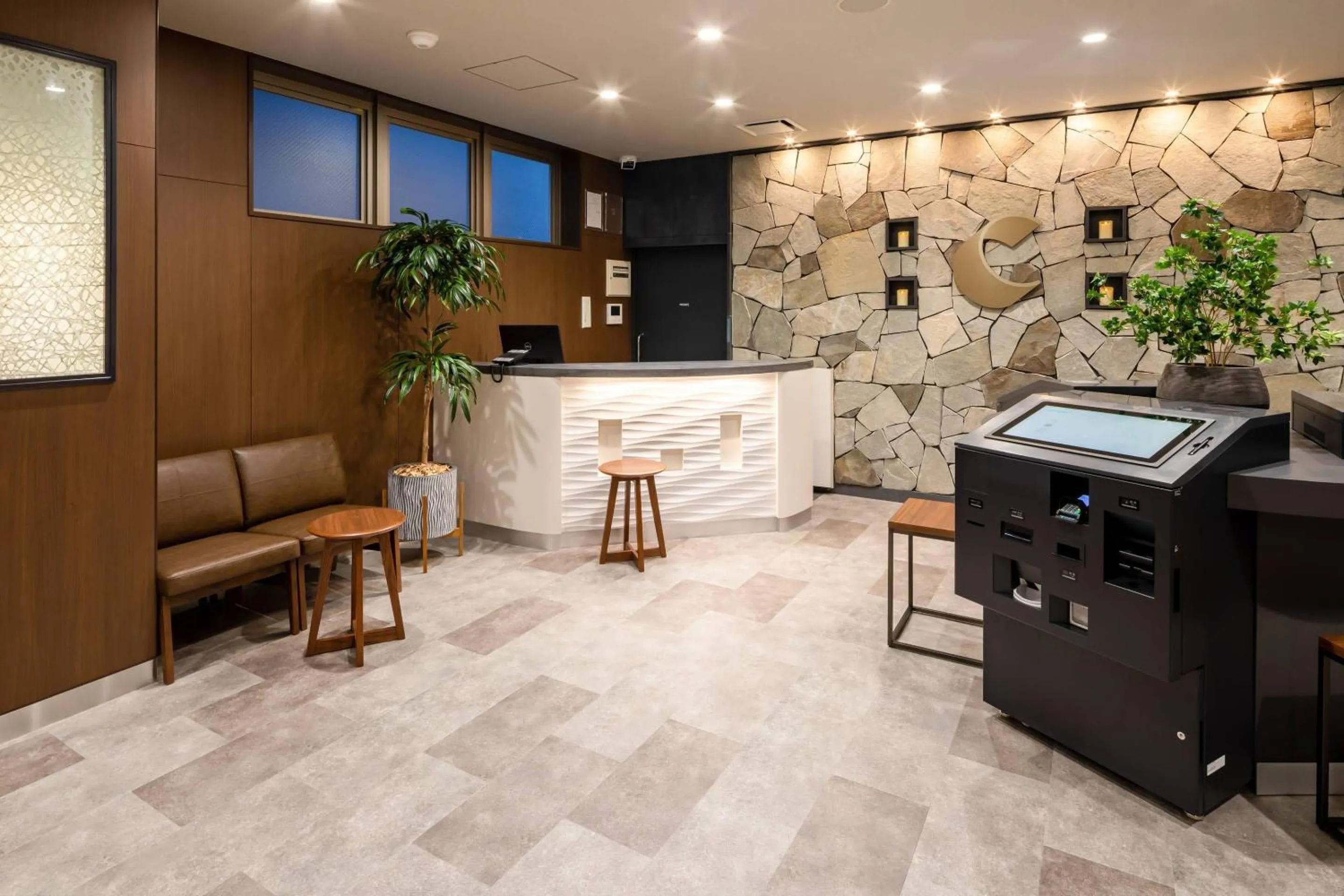 Lobby or reception in Comfort Hotel Matsuyama