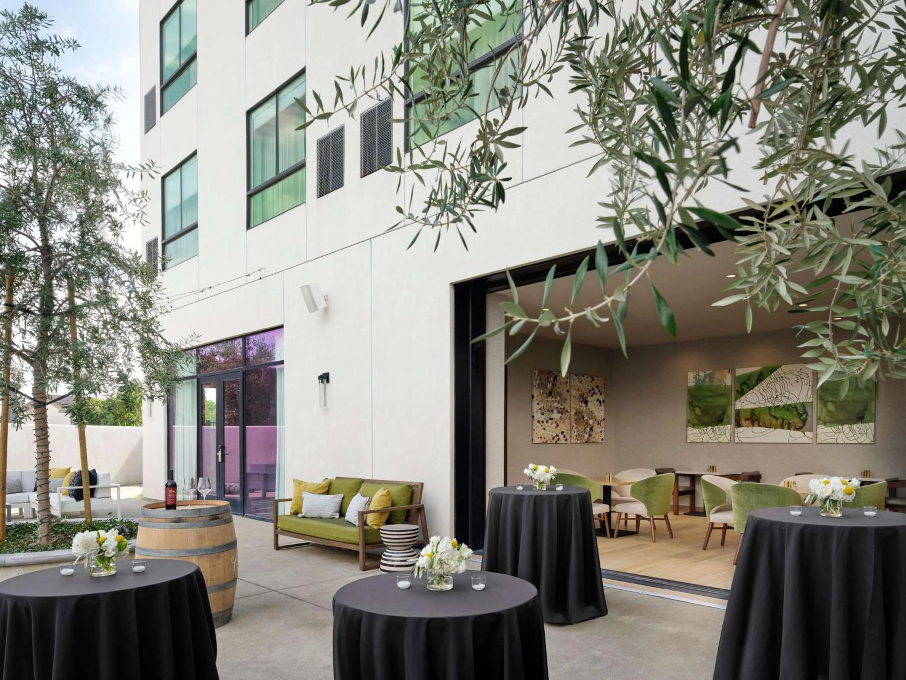 Patio in The Knoll Hotel Napa Valley, Tapestry Collection by Hilton