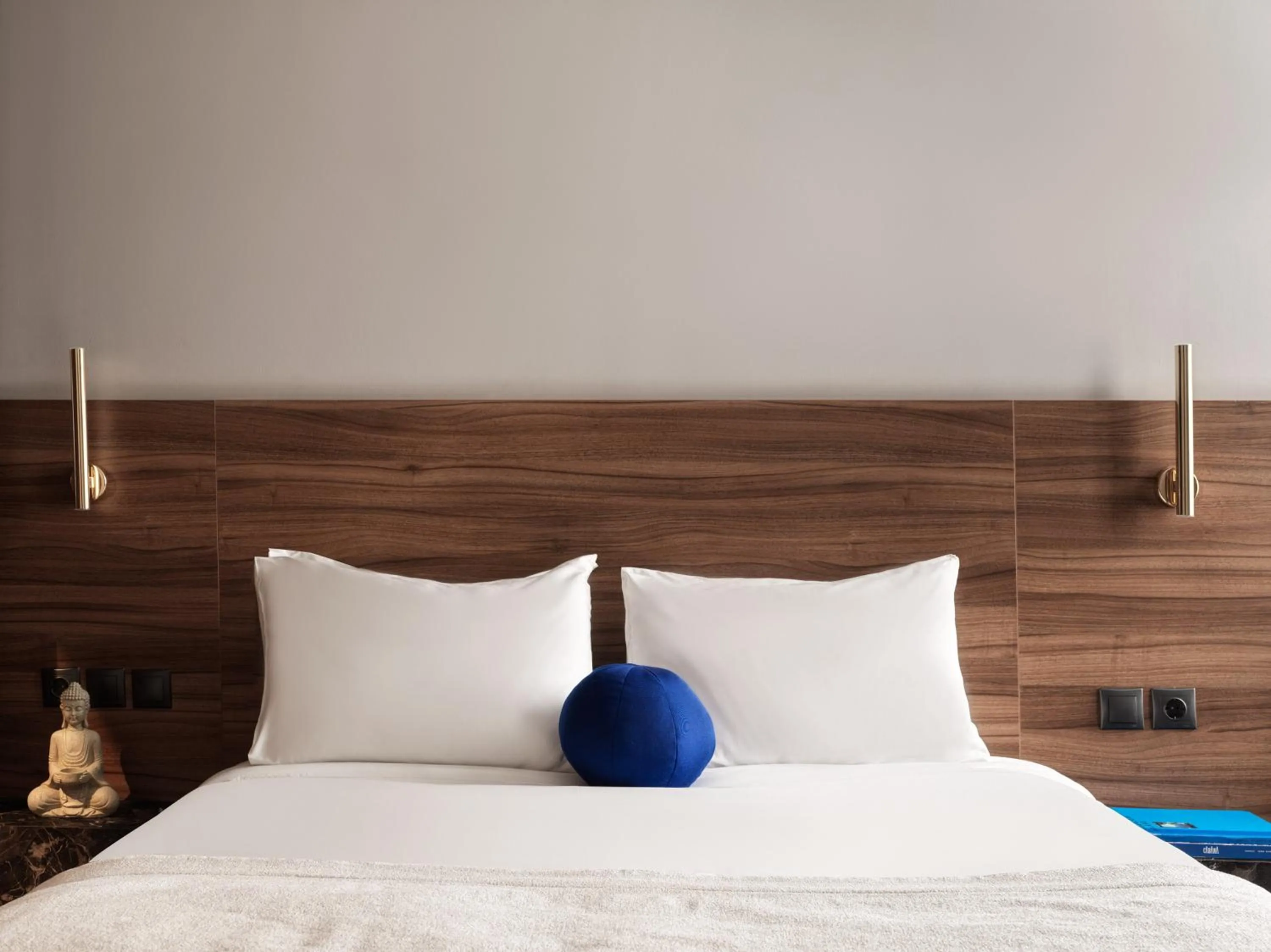 Bed in The Newel Acropolis