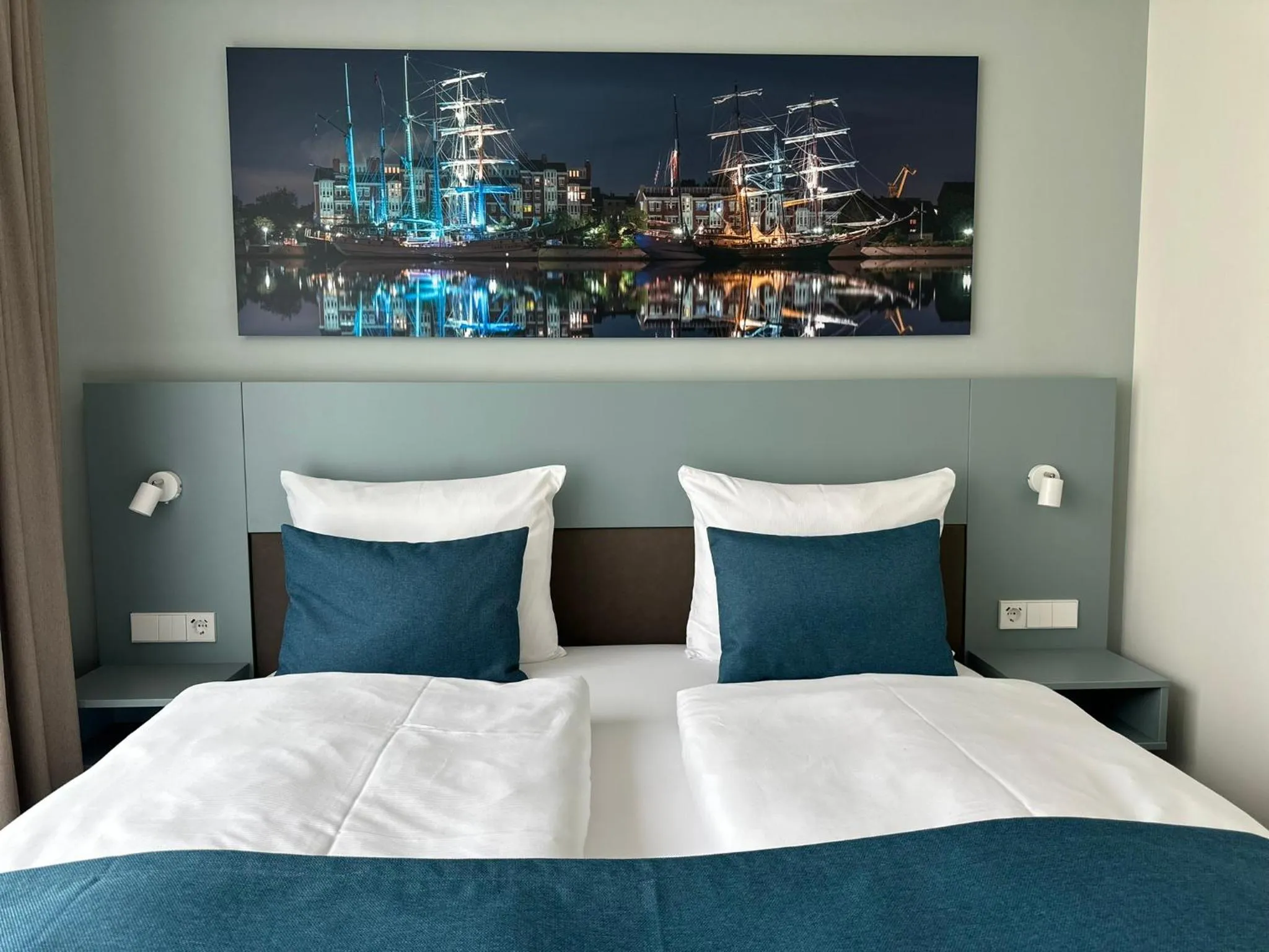 Bed in Hotel Schöne Aussicht