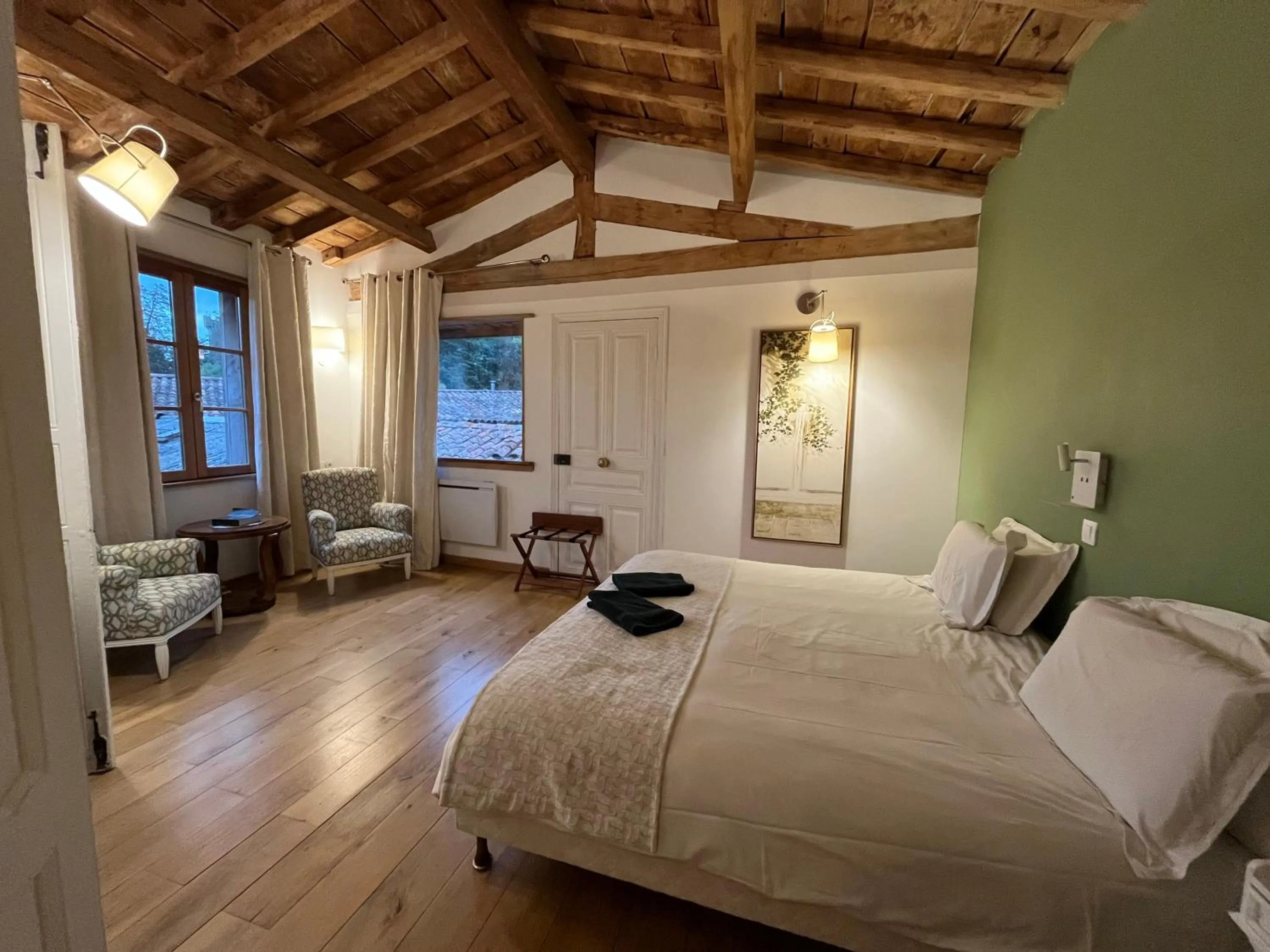 Bed in Logis Hotel Nature Cathare