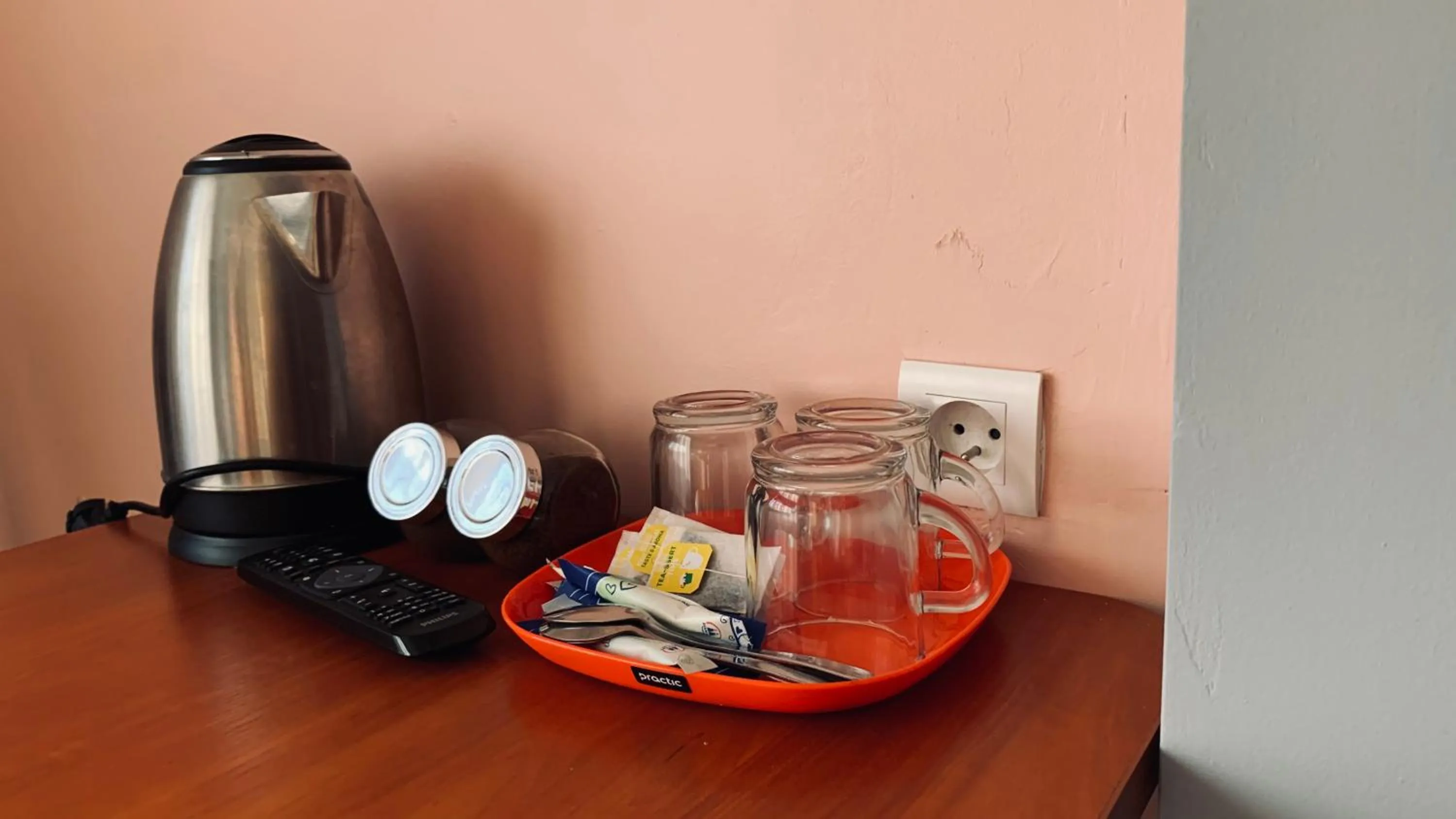 Coffee/tea facilities in Bianco - pokoje noclegowe