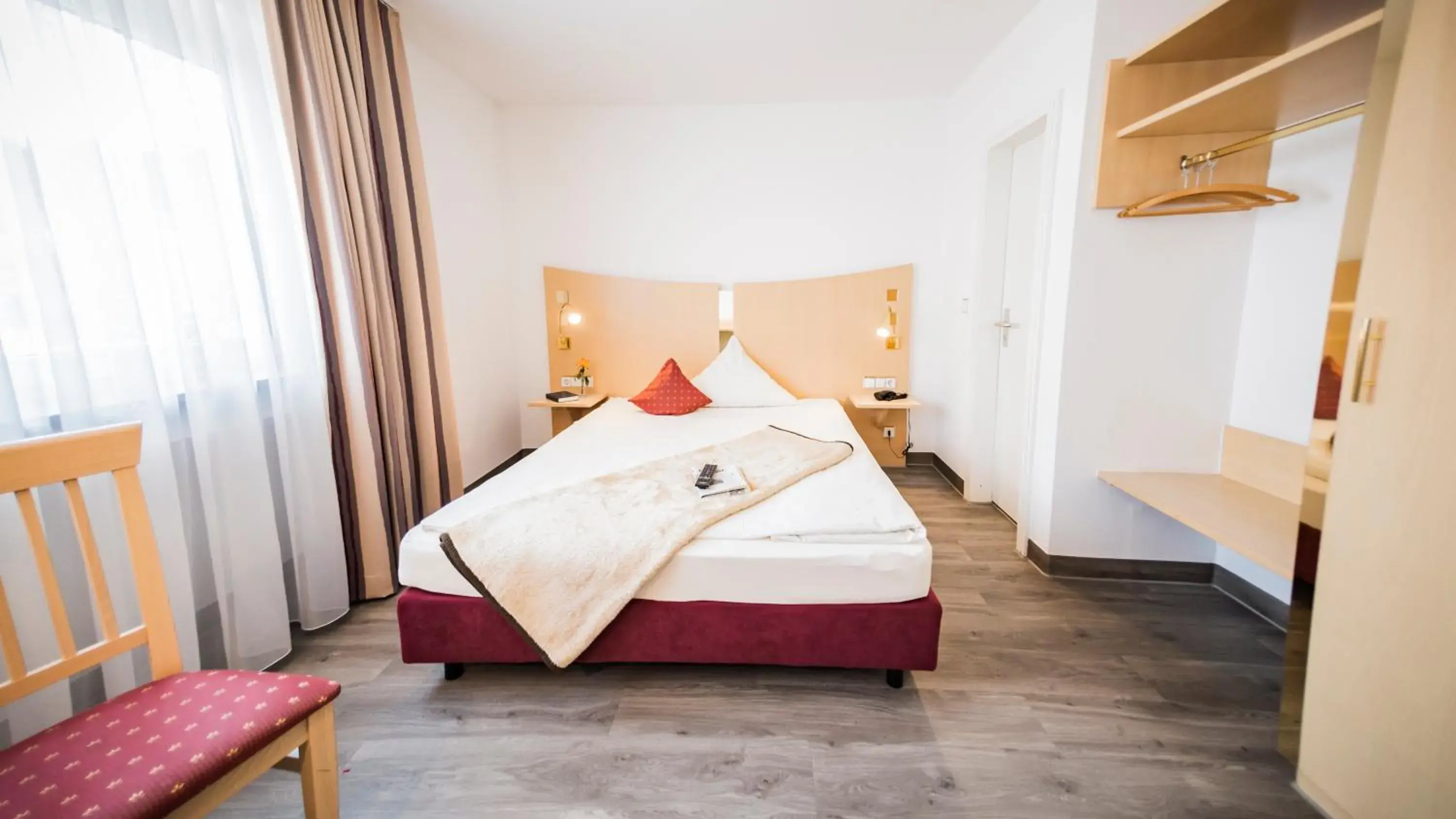 Single Room in City-Hotel garni Single Room in City-Hotel garni