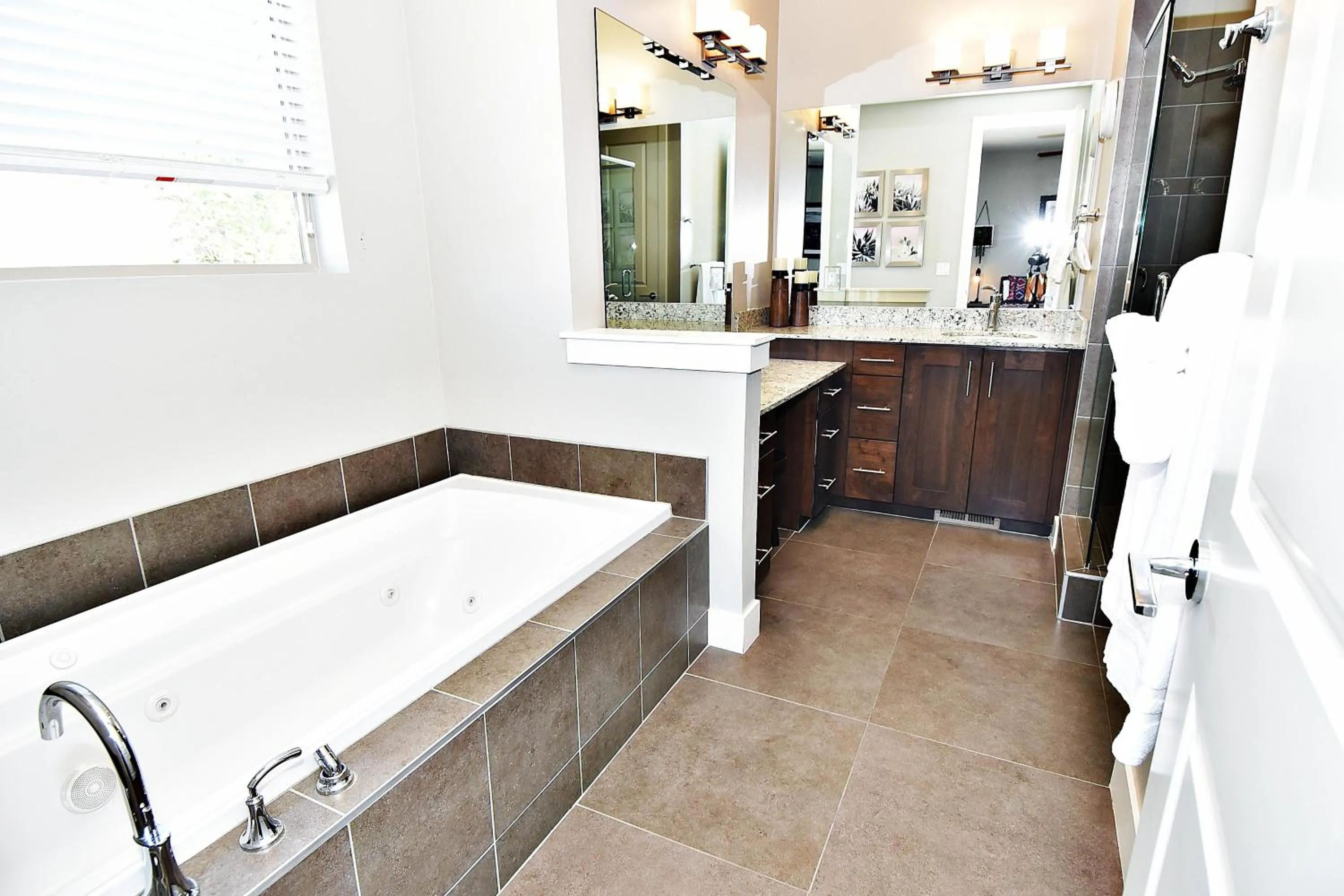 Entrada at Moab 424 and 428 and 432