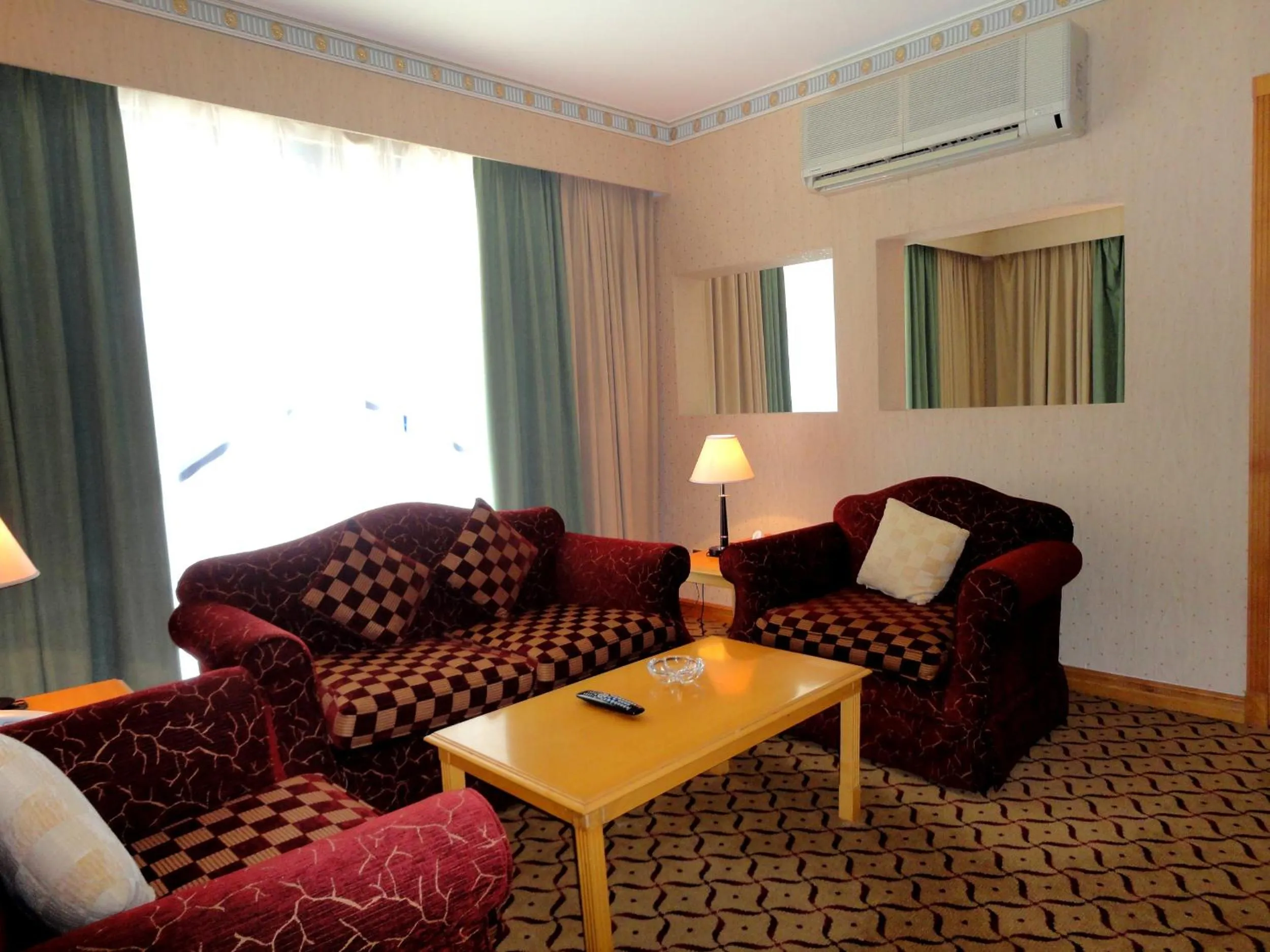 Living room, Seating Area in Beach Bay Hotel Muscat