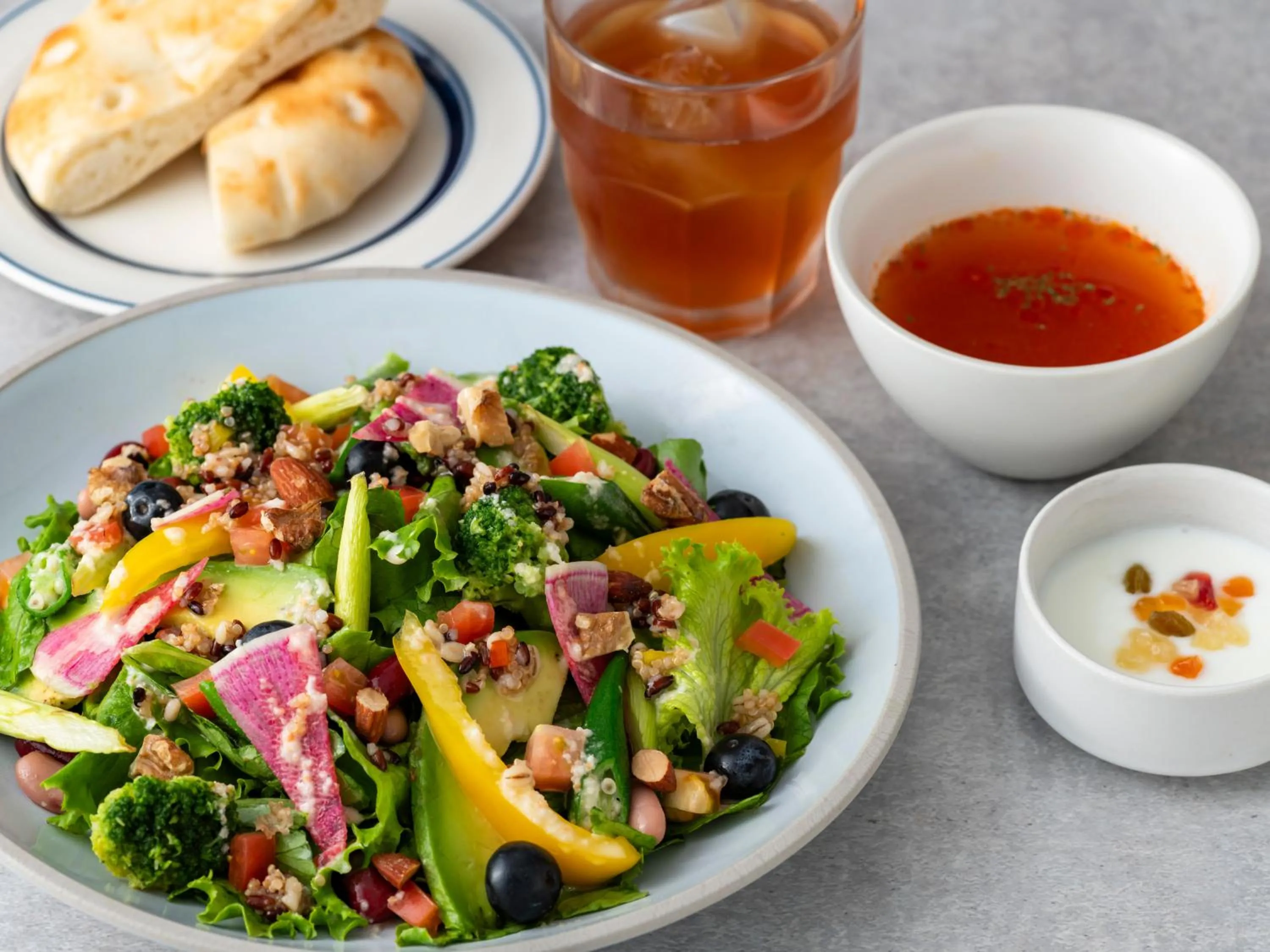 Breakfast in sequence SUIDOBASHI - Tokyo