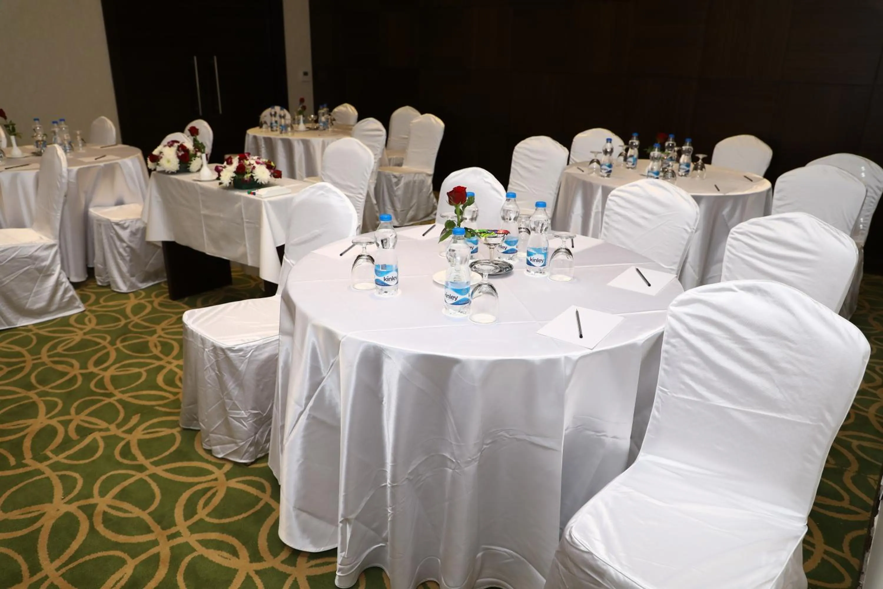 Business facilities in YN Hotels