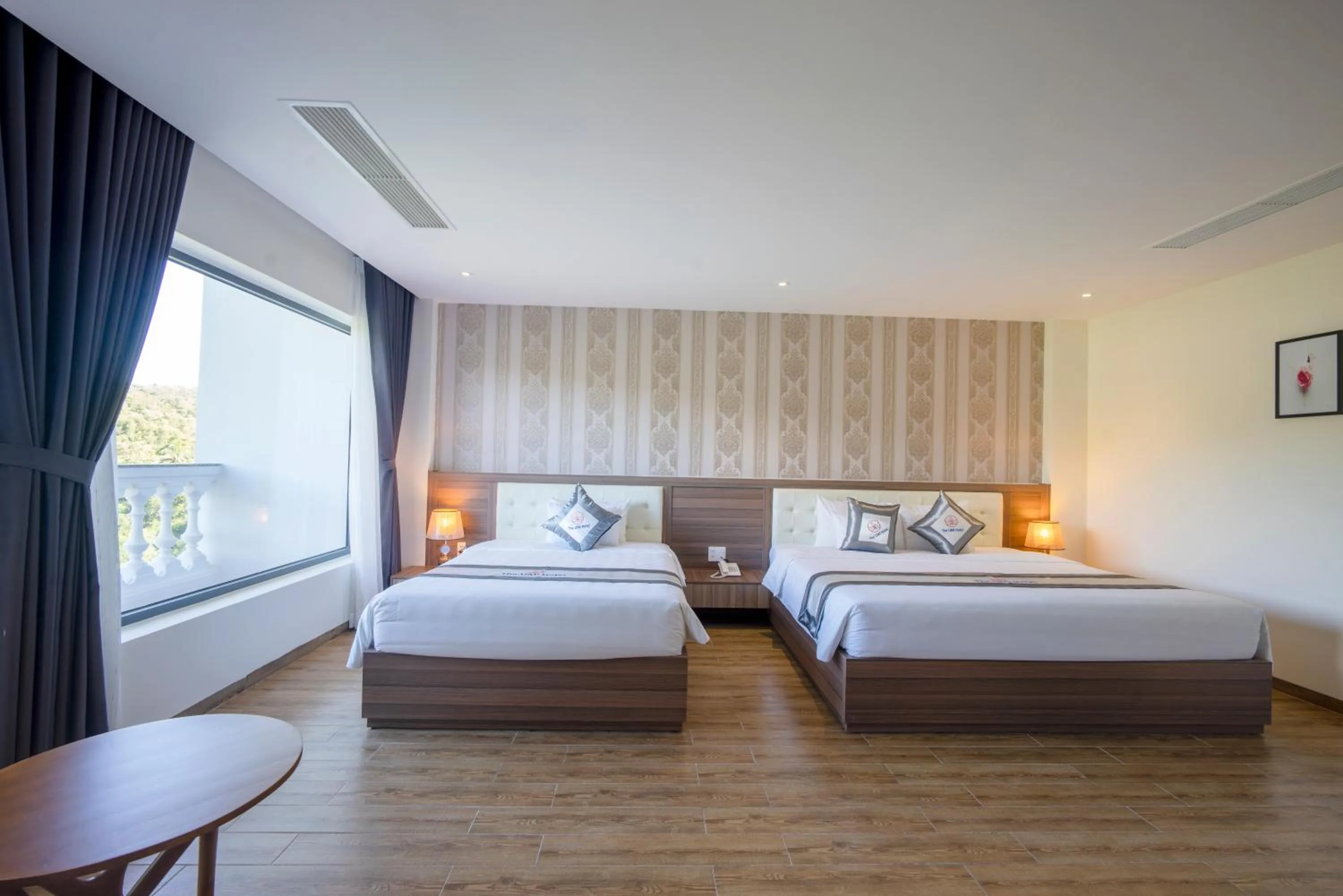 Bed in UM-PQ hotel Phú Quốc