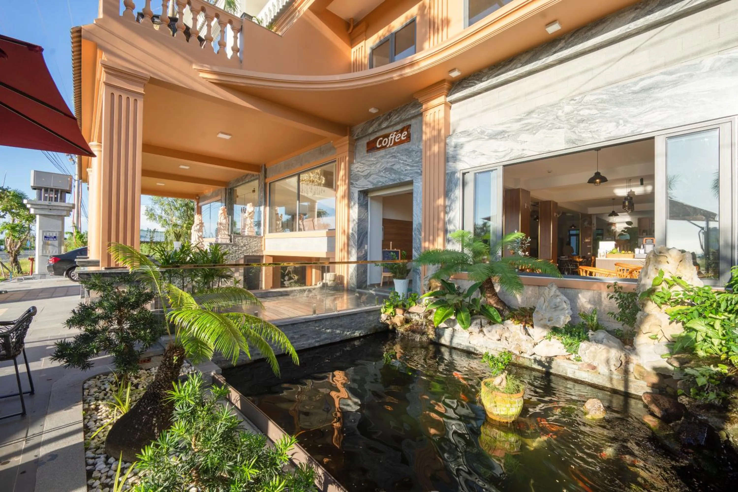 Facade/entrance in UM-PQ hotel Phú Quốc