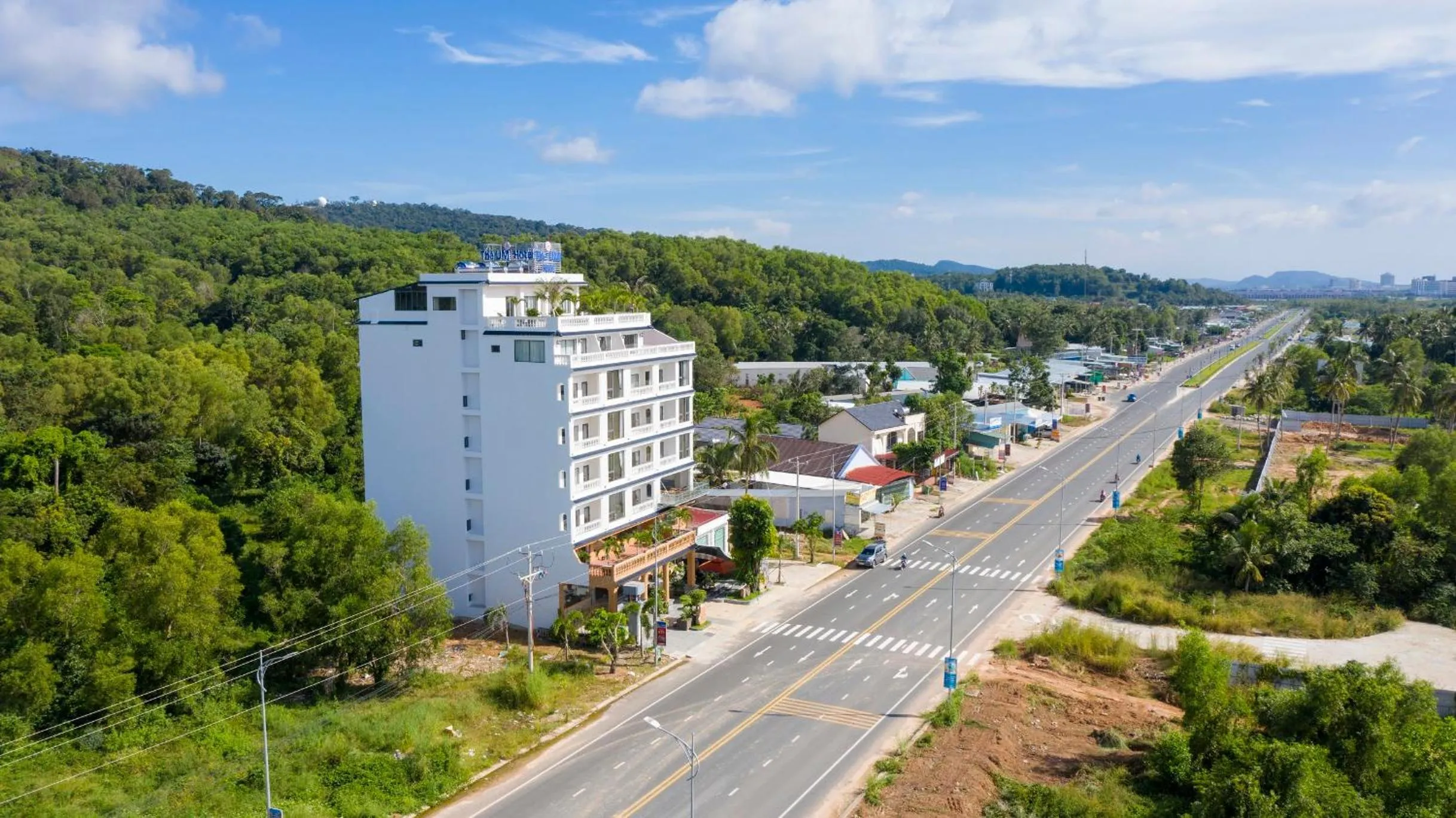 Property building in UM-PQ hotel Phú Quốc